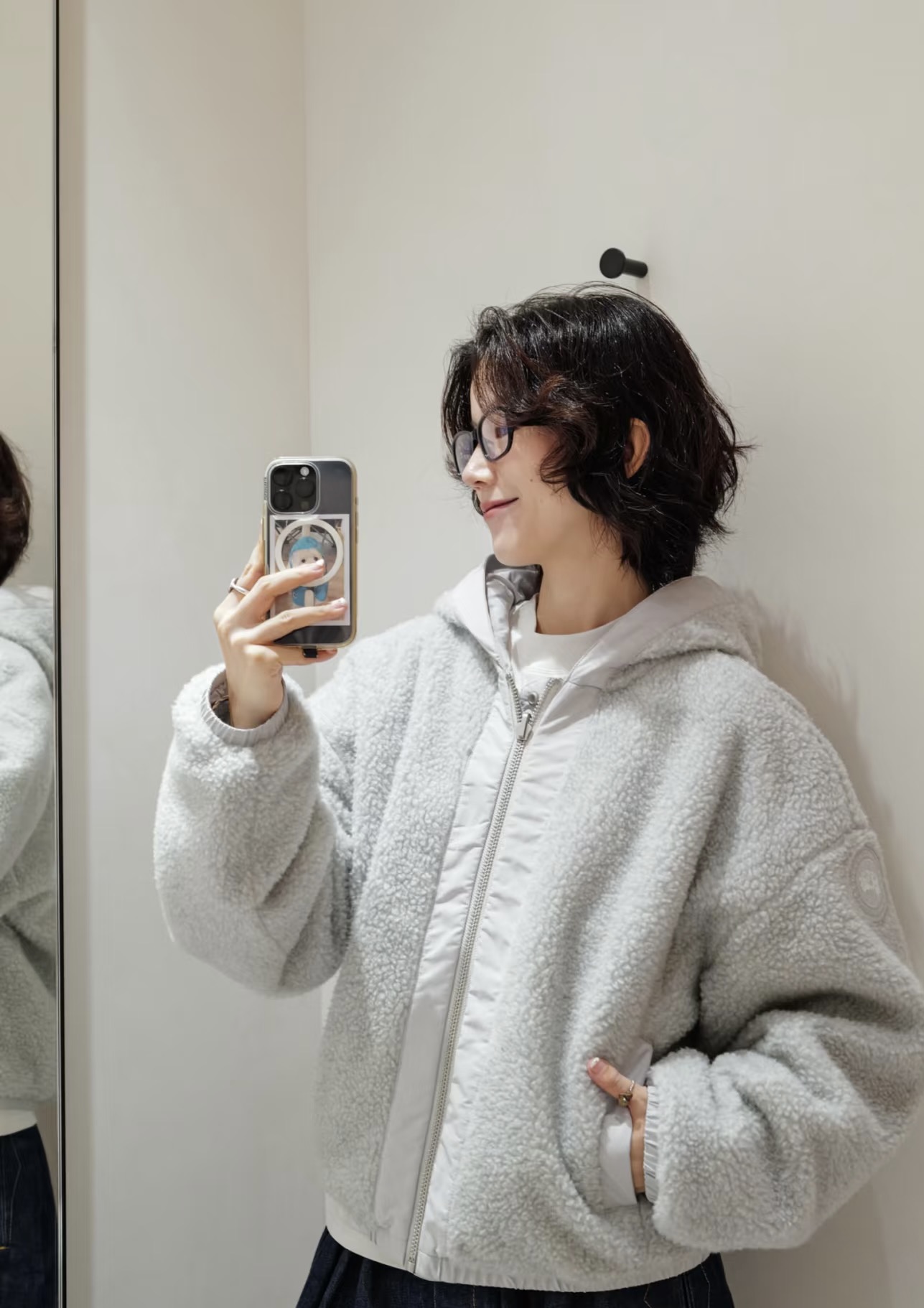 NO:684944,,,19860909,,,Women's clothing