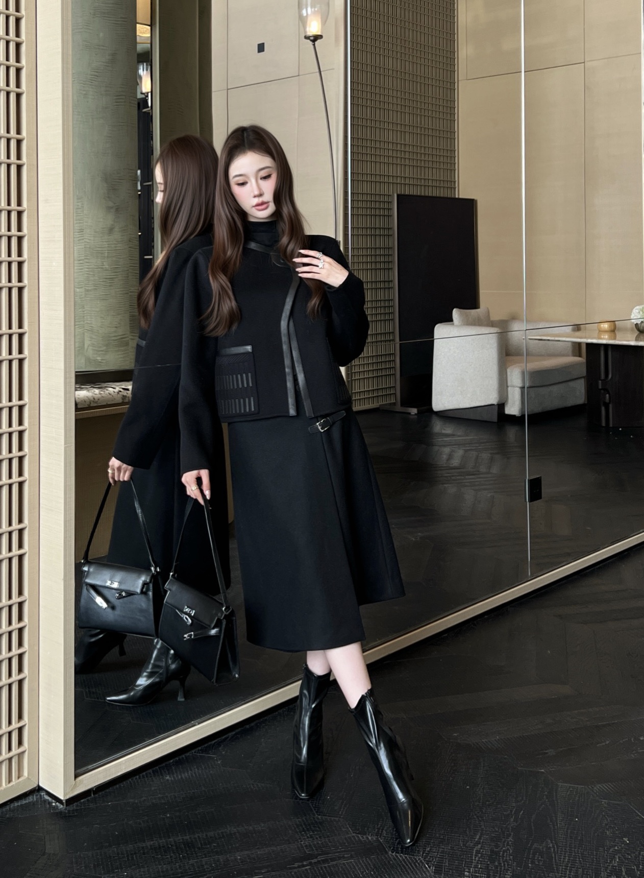 NO:687473,,,19860909,,,Women's clothing