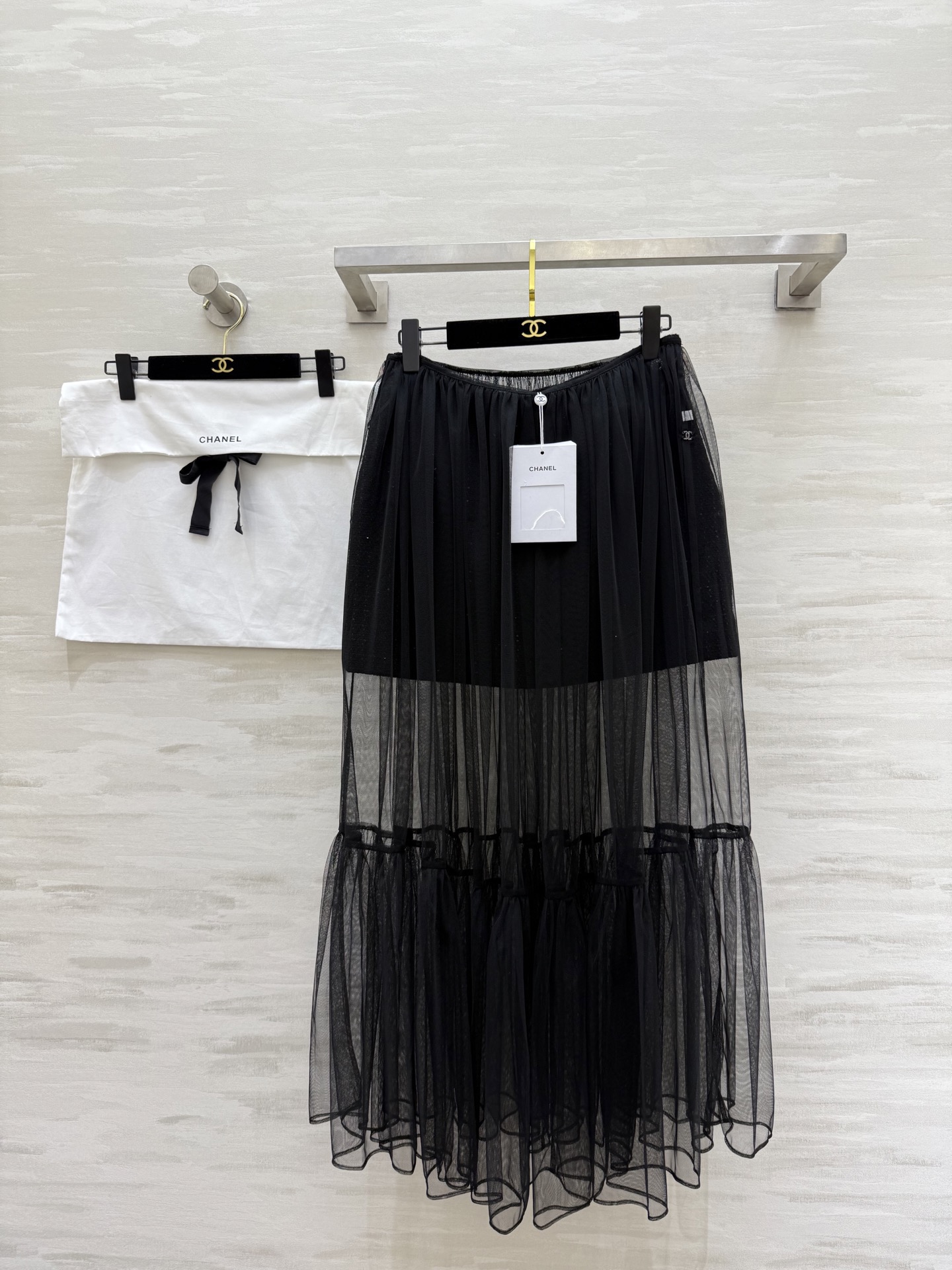 NO:689346,#Chane new mesh two-piece skirt, high quality customization, available now, sizeS/M/L (S size waist 70, skirt length 90), Chanel-clothing, chanel, chanel, skirts,19860909#Chane新款 网纱两件套半裙 高品质定制 现货首发sizeS/M/L（s码腰围70,裙长90）,香奈儿-服装,chanel,chanel,skirts,,Women's clothing