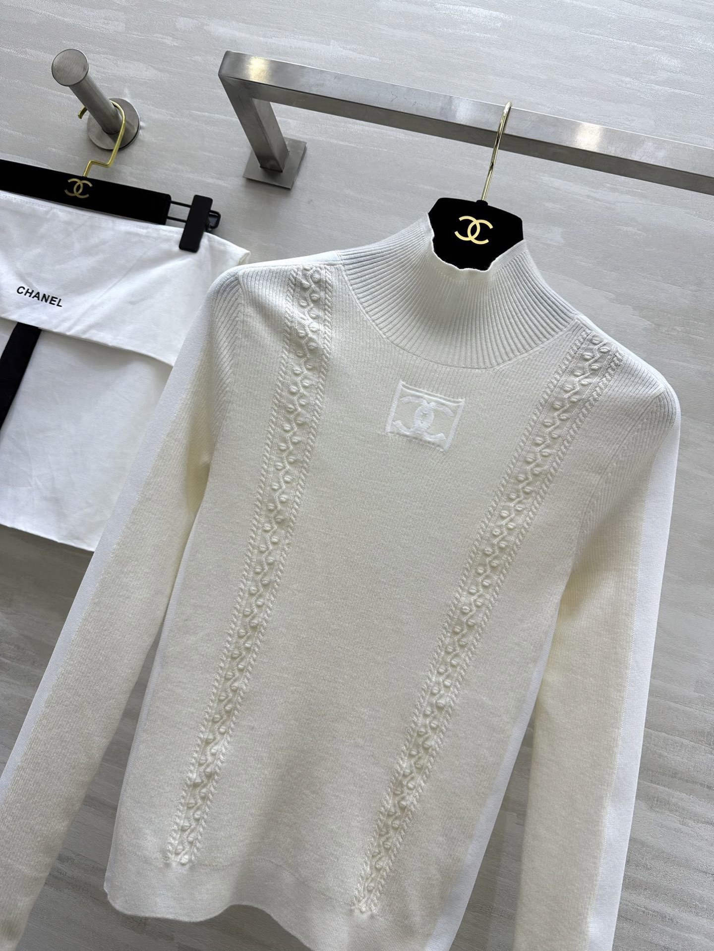 #Chane♡滑雪⛷️系列 双C 字母长袖高领打底 原版开发 对版定制纱线🧶 高品质 现货首发size：