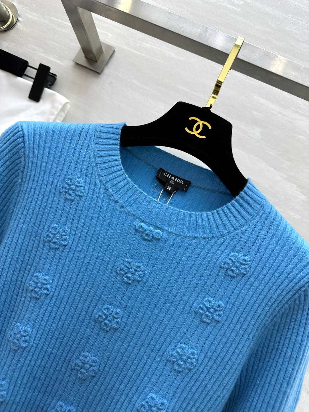 #Chane♡花朵浮雕腰带长袖毛衣 Jennie同款 羊绒+特种纱线 原版开发 高品质 现货首发size