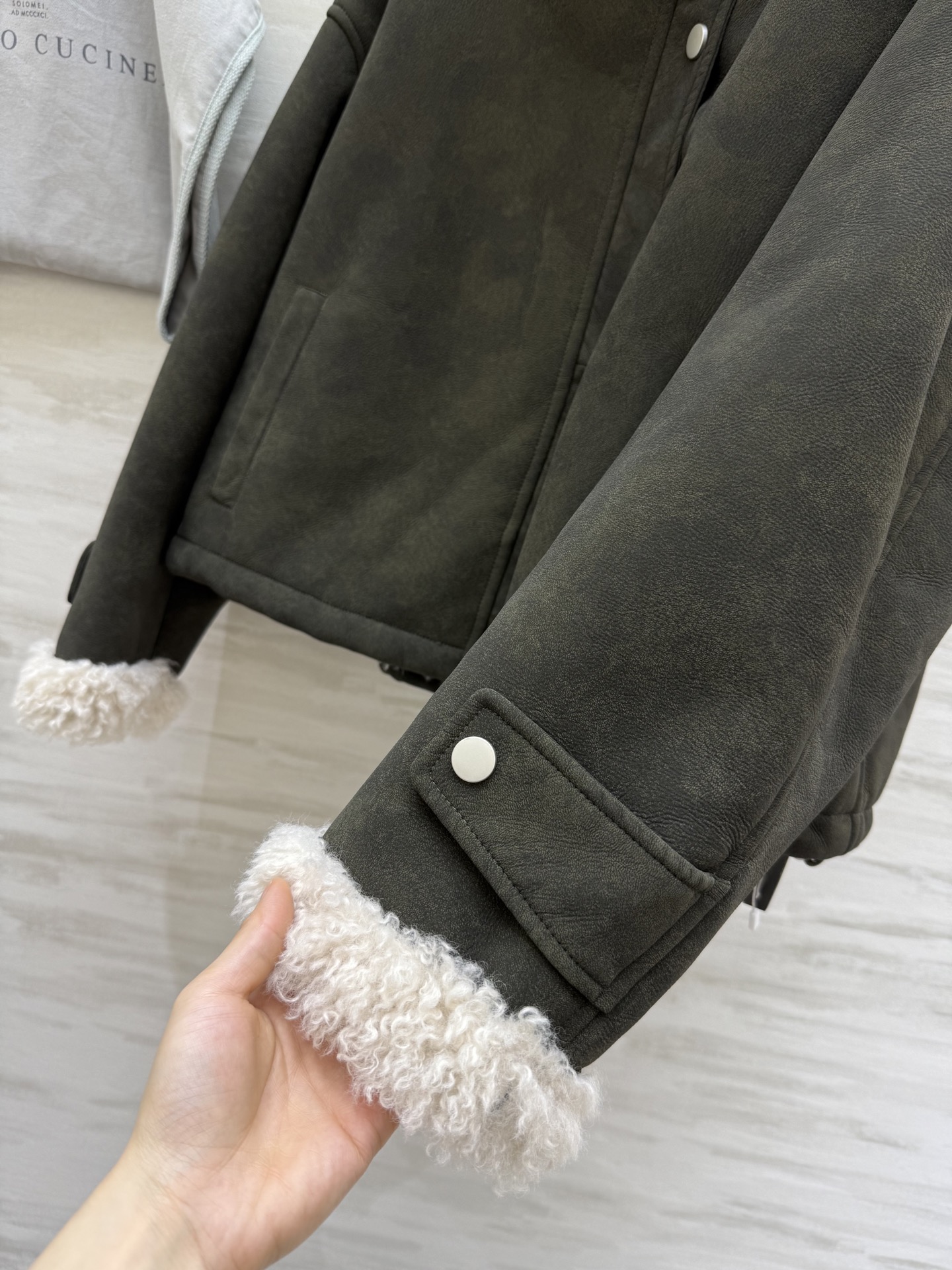 #Brunello Cucinell♡羊羔毛外套 复古时髦 高品质定制 现货首发size：S/M/L（s