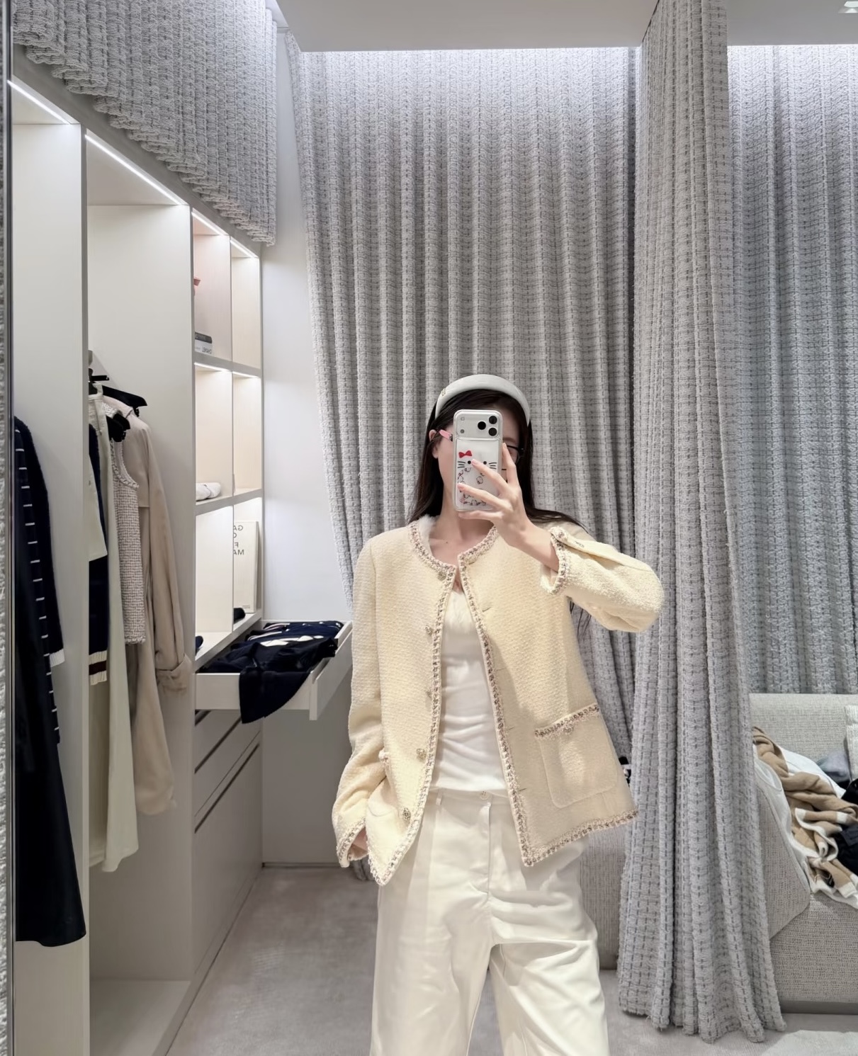 NO:689703,,Chanel-clothing,chanel,19860909,香奈儿-服装,chanel,,Women's clothing