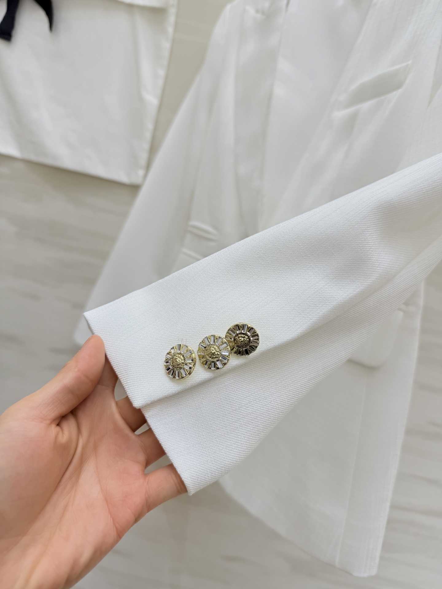 #Chane♡²⁶蕾丝拼接西装外套 定制醋酸亚麻面料 高品质定制 现货首发size：S/M/L/XL（s