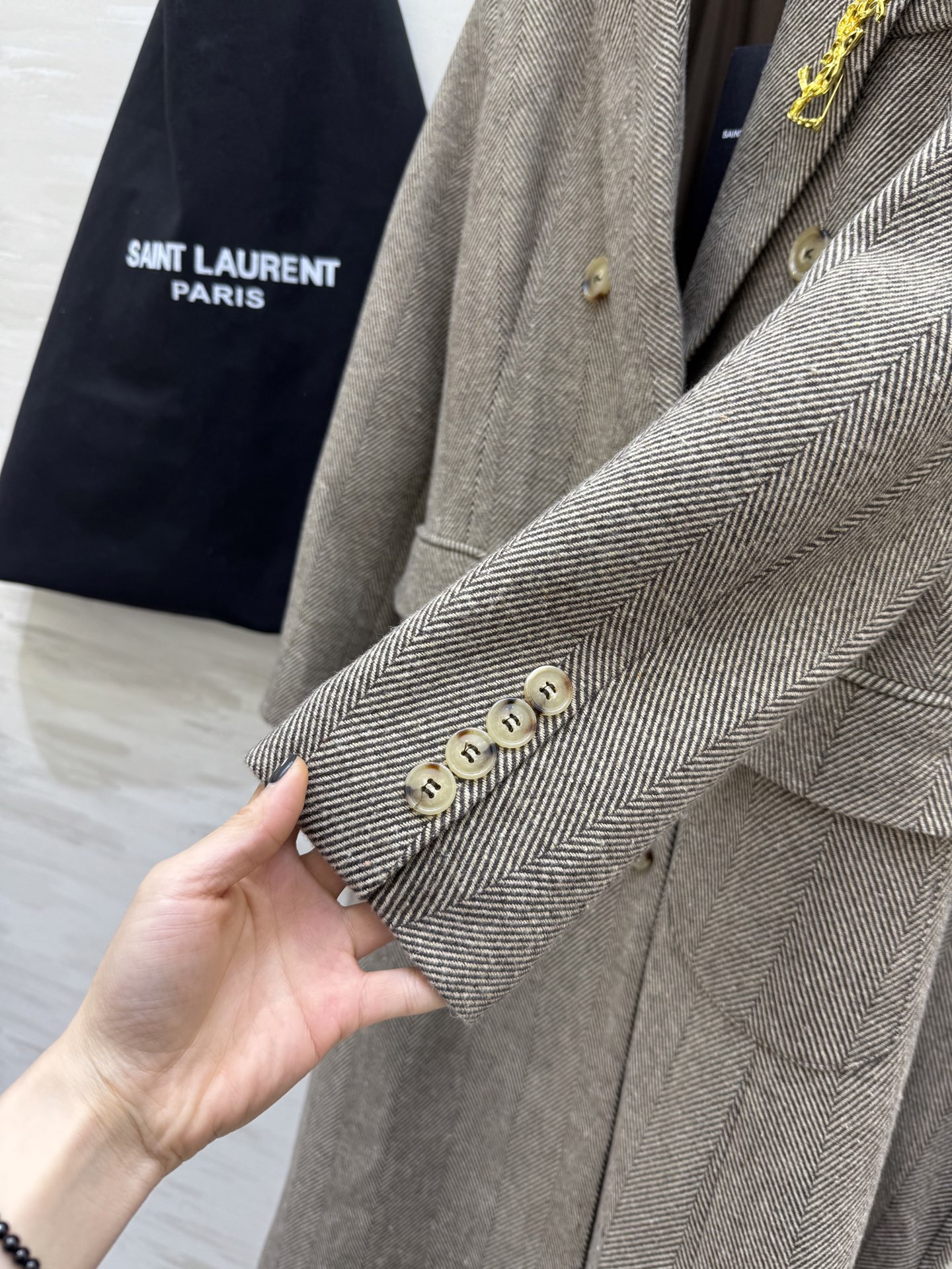 #ysl²⁶新款 羊毛斜纹大衣套装 摩登大气 高品质定制 现货首发size：S/M/L/XL（M码肩宽：