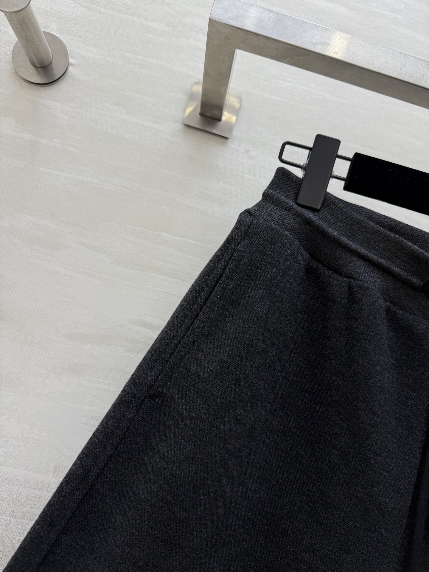 #MaxMar♡²⁶新款 松紧腰立体休闲裤 字母logo浮雕印花设计 立体剪裁裤型休闲高级 高品质定制 