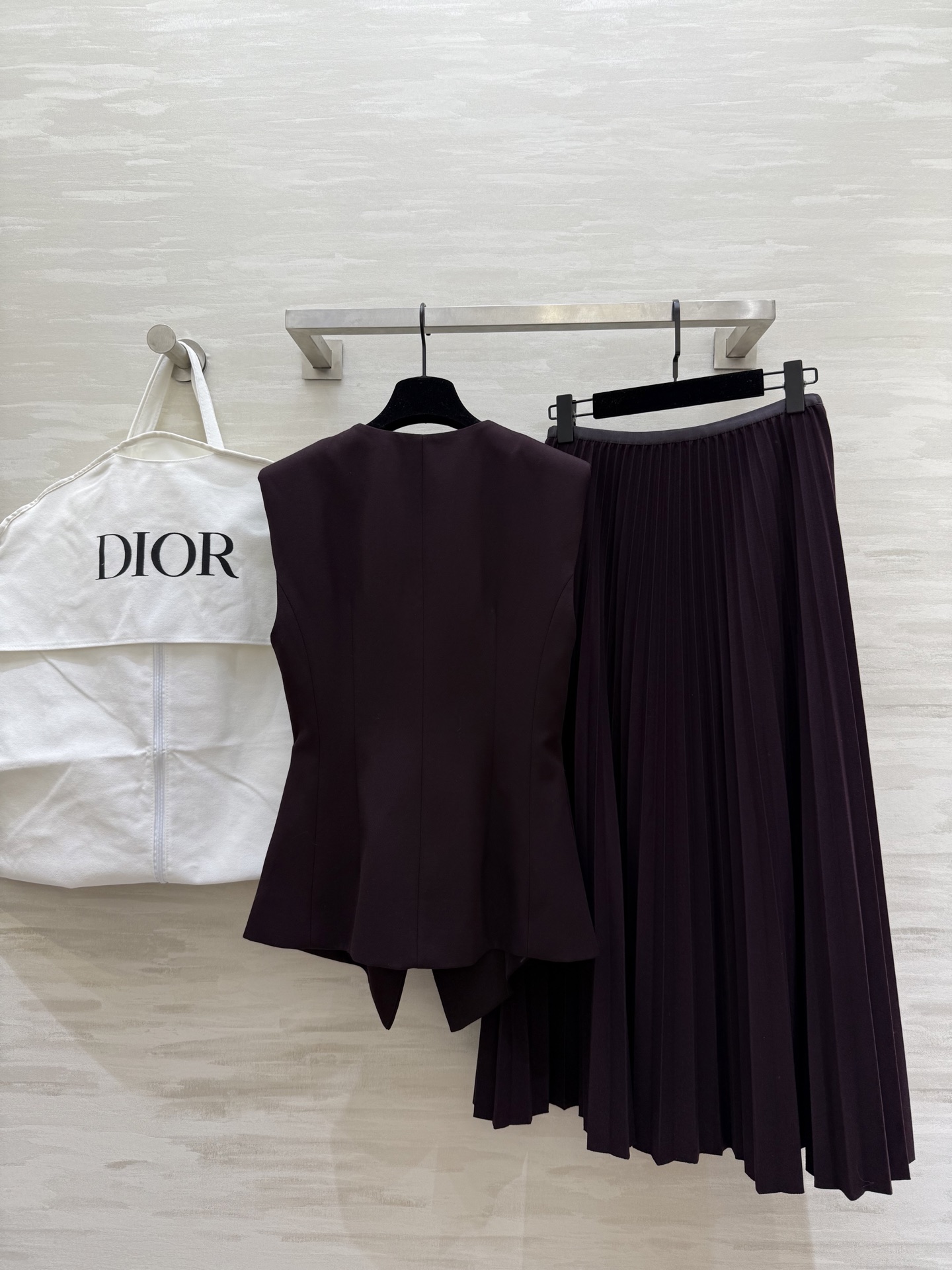#DIO♡²⁶新款 马甲套装裙 优雅高级 高品质定制 现货首发size：S/M/L/XL（s码胸围：86