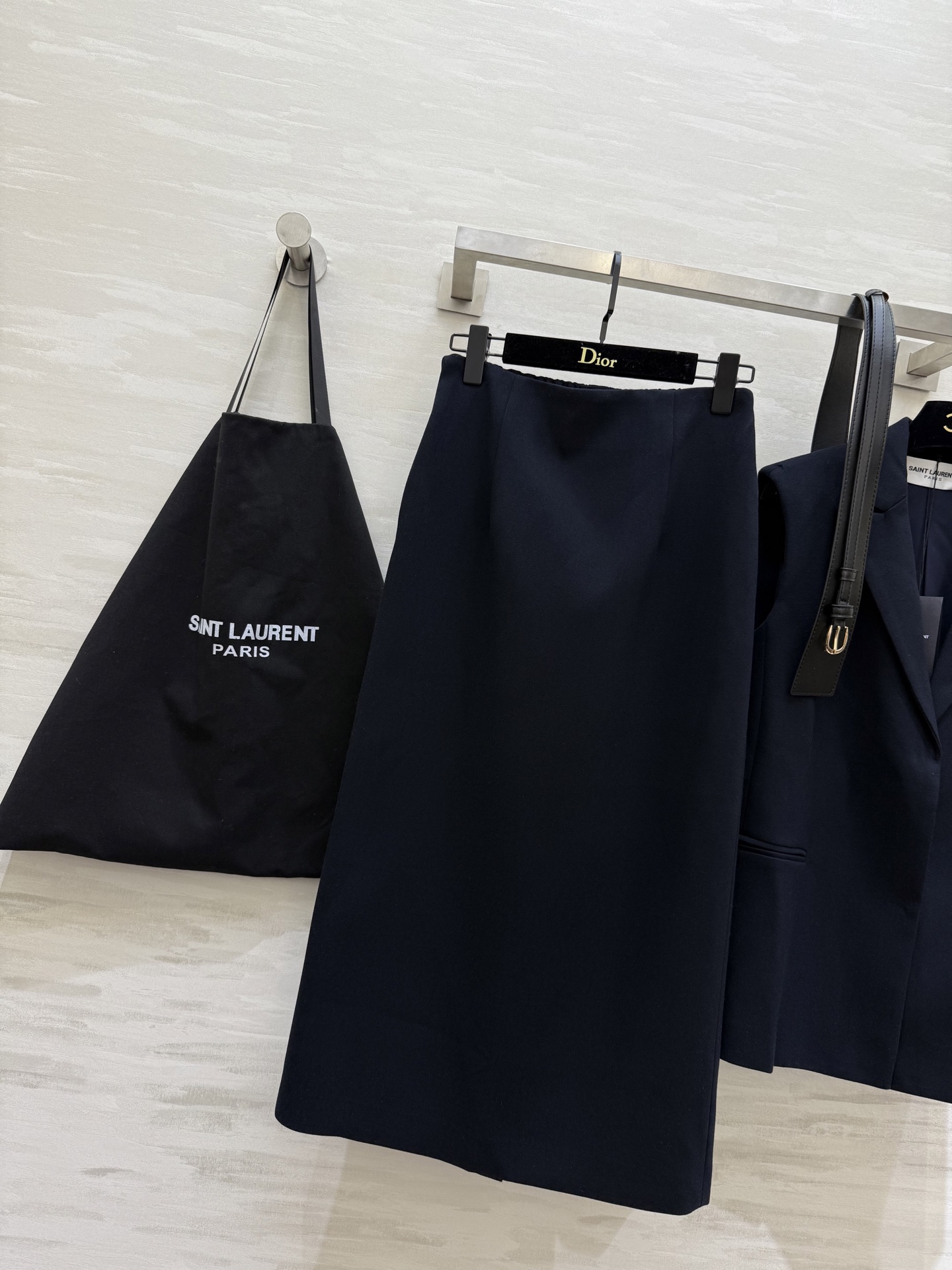 #ysl²⁶新款 马甲式套装裙 配送腰带收腰显瘦 高品质定制 现货首发size：S/M/L/XL（s码胸