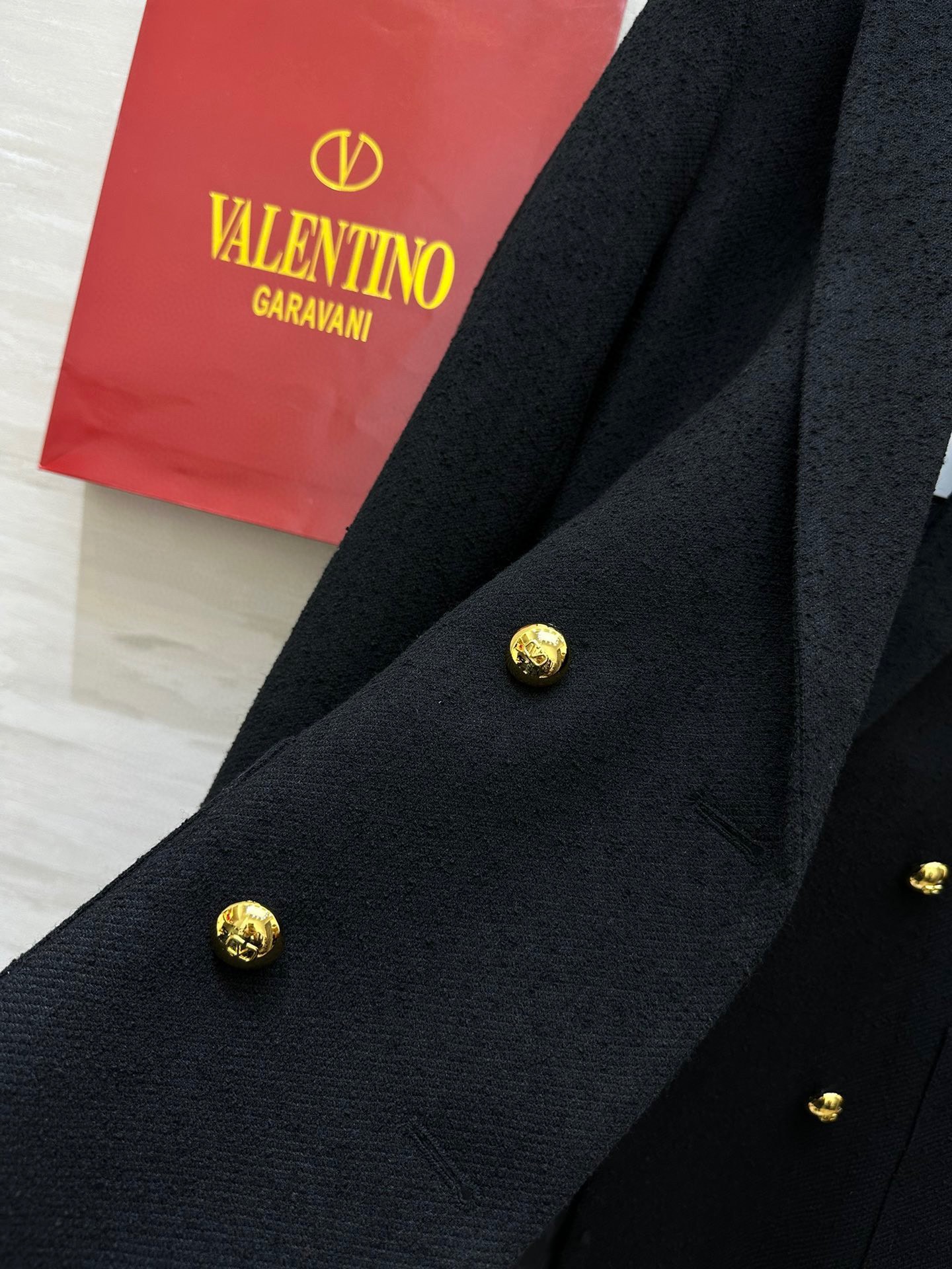 #Valentin♡新款 金线字母logo刺绣西装外套 定制颗粒感羊毛面料 内里字母提花 休闲时髦又有高