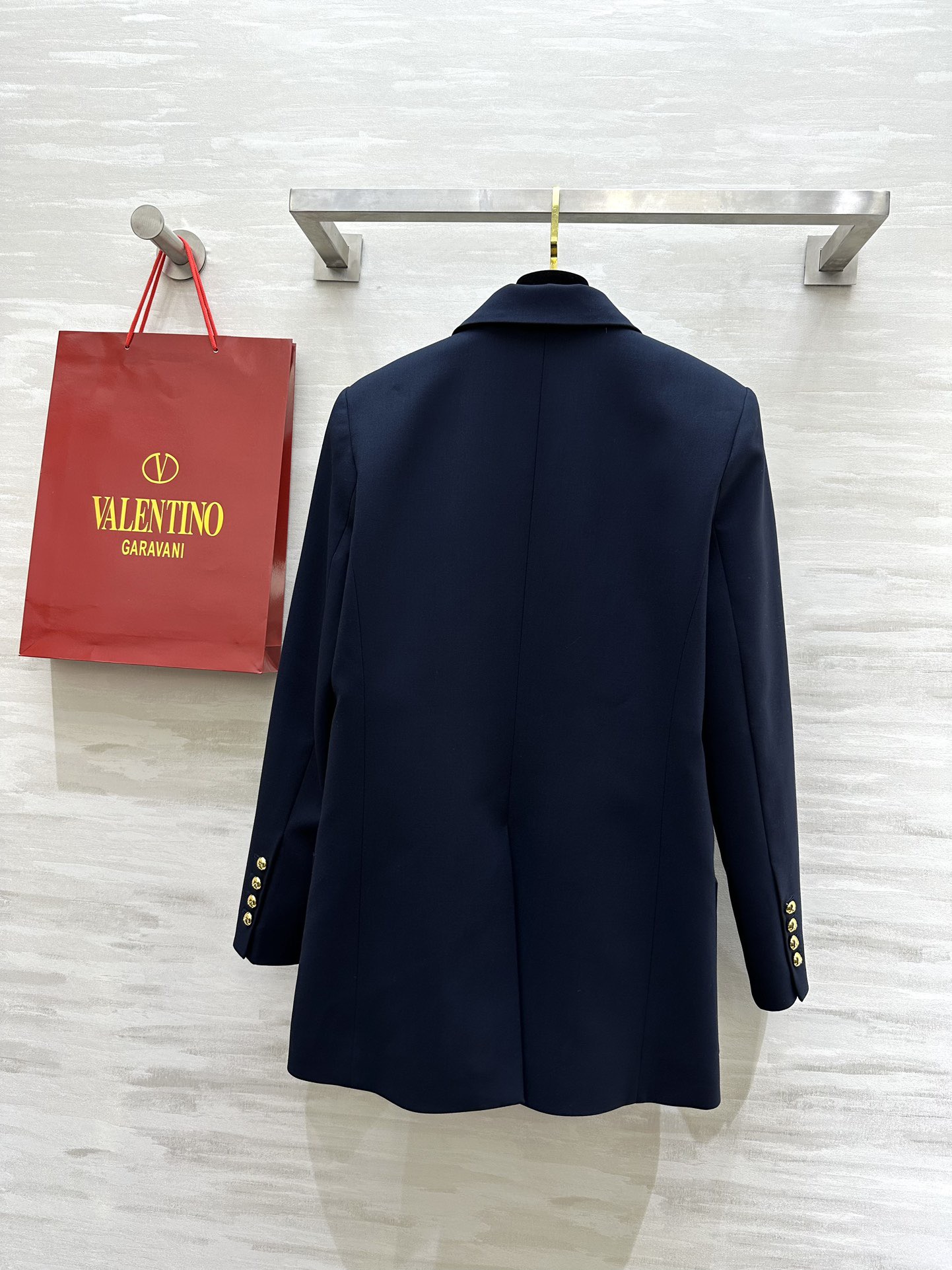 #Valentin♡新款 金线字母logo刺绣西装外套 独家藏蓝色非常好看 休闲时髦又有高级感 立体版型