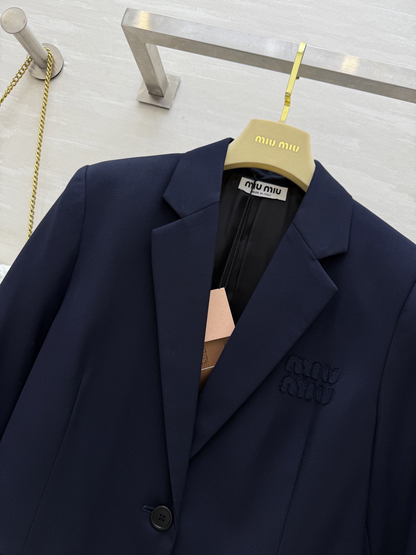 #Miumi♡格纹袖拼接丝毛西装外套 定制丝毛质地 高品质 现货首发size：S/M/L/XL（M码肩宽