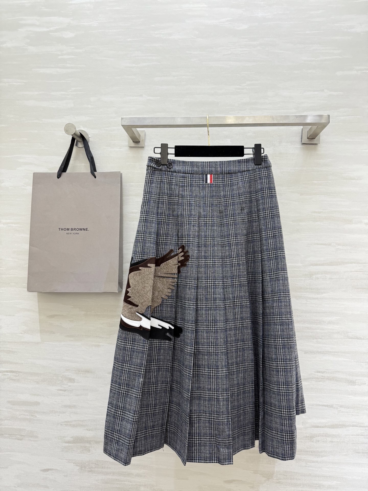 #THOMBROWN♡新款 重工刺绣🪡羊毛百褶半裙 高品质定制 现货首发size：S/M/L（s码腰围：