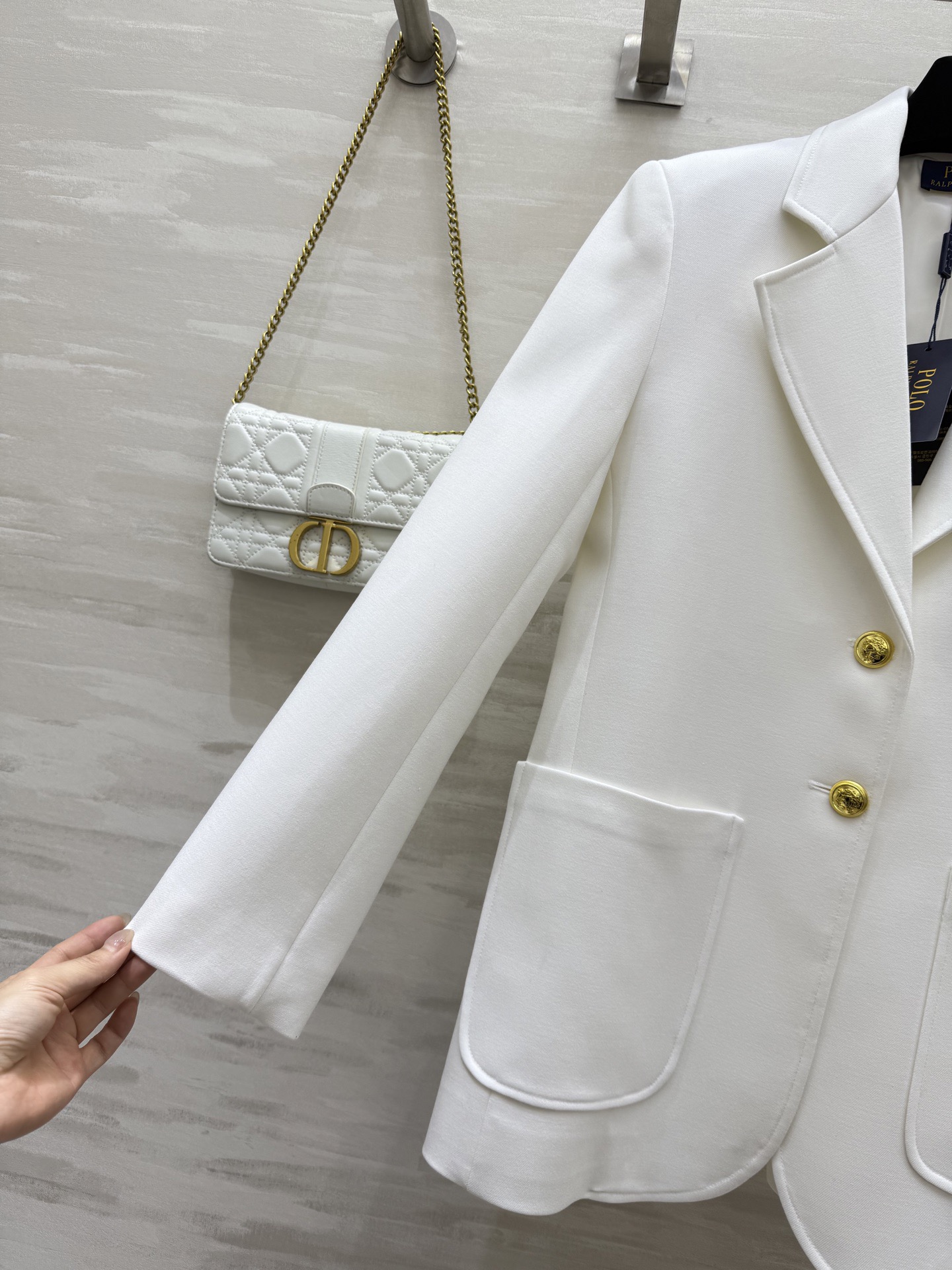 #POLO拉夫劳伦经典款 西装外套 太爱了！可以封神的西装！又飒又美！人手必备！版型太绝了！修身显腰身的