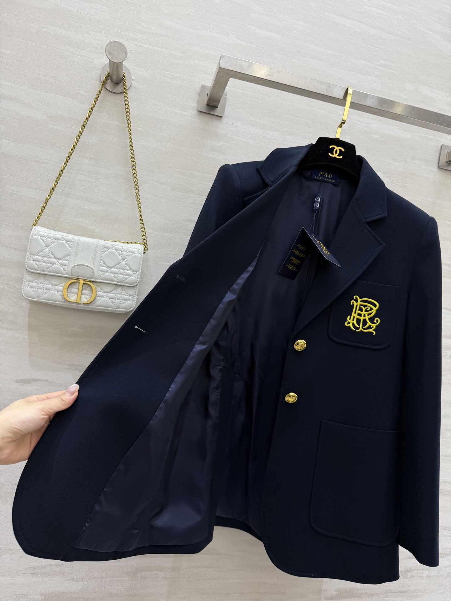 #POLO拉夫劳伦经典款 西装外套 太爱了！可以封神的西装！又飒又美！人手必备！版型太绝了！修身显腰身的