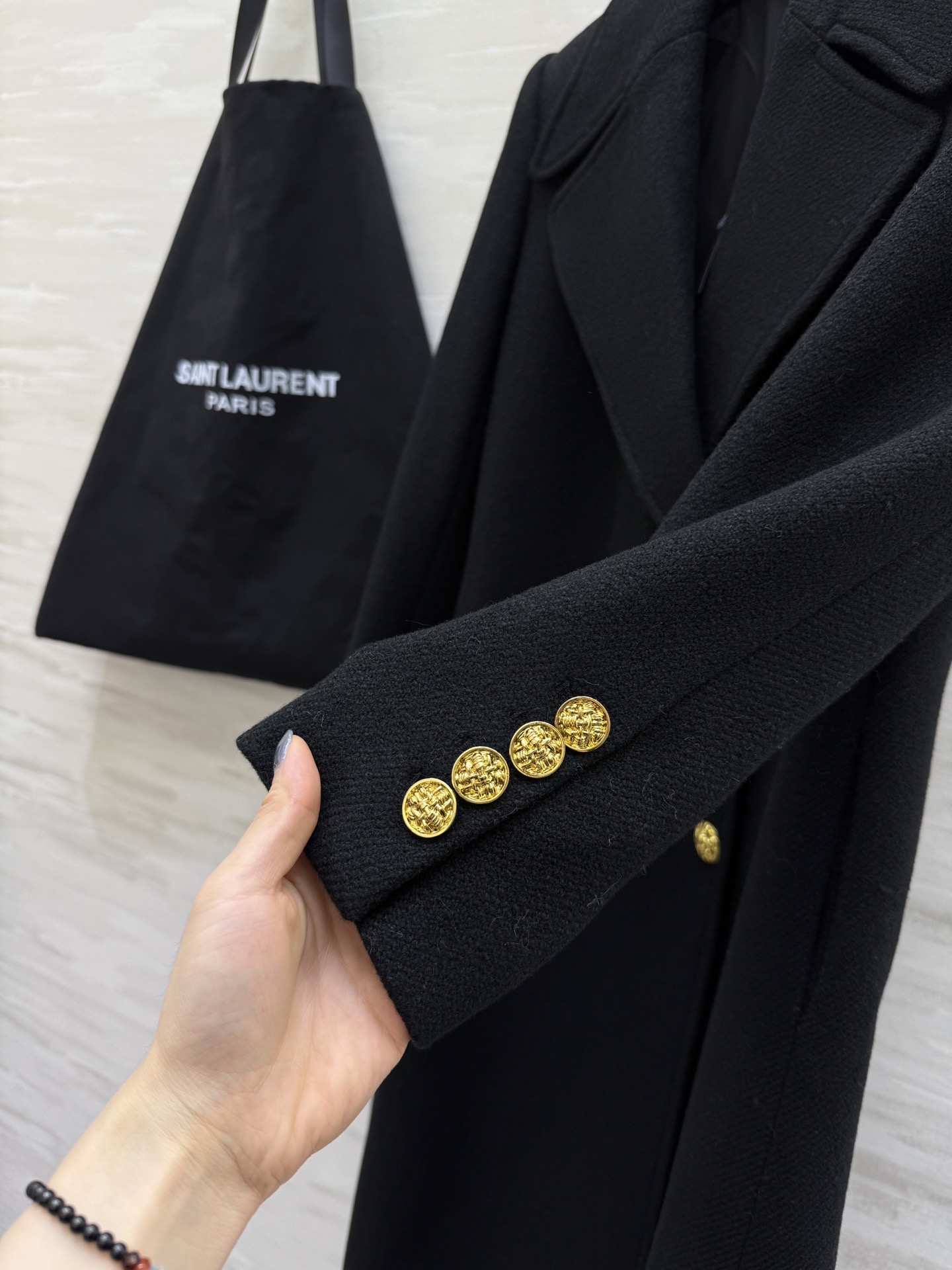 #ysl/Saint Lauren♡双排扣大衣 选用高品质羊毛柔软又保暖 秋冬穿超合适！戗驳领＋金色纽扣