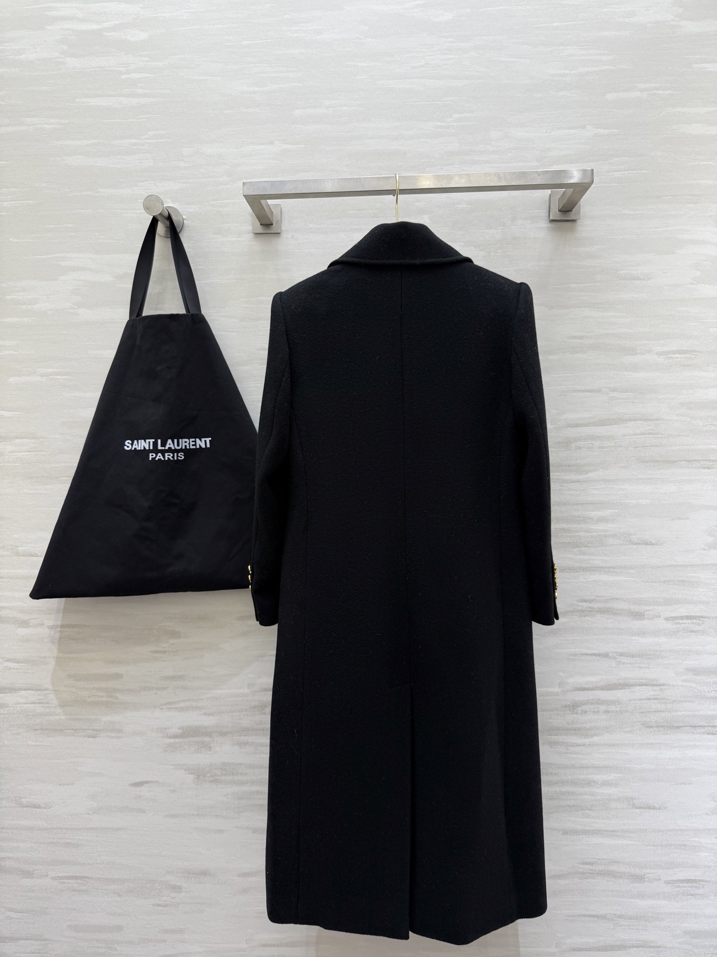 #ysl/Saint Lauren♡双排扣大衣 选用高品质羊毛柔软又保暖 秋冬穿超合适！戗驳领＋金色纽扣