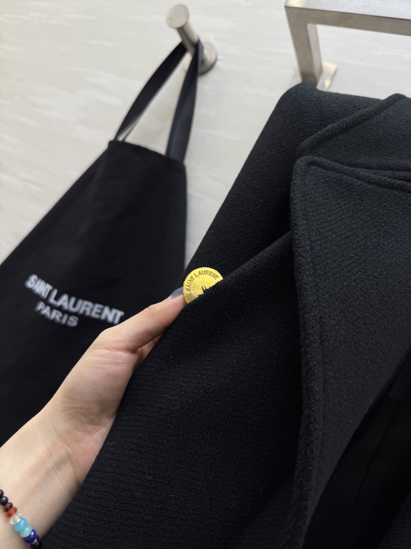 #ysl/Saint Lauren♡双排扣大衣 选用高品质羊毛柔软又保暖 秋冬穿超合适！戗驳领＋金色纽扣