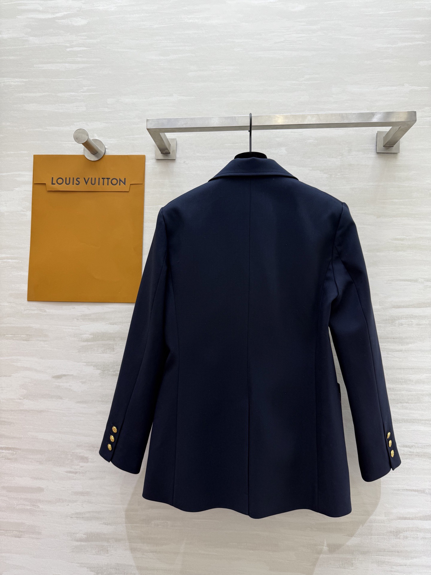 #Lv新款 羊毛西装外套 高品质定制 现货首发size：S/M/L/XL（M码肩宽：39，胸围：94，衣