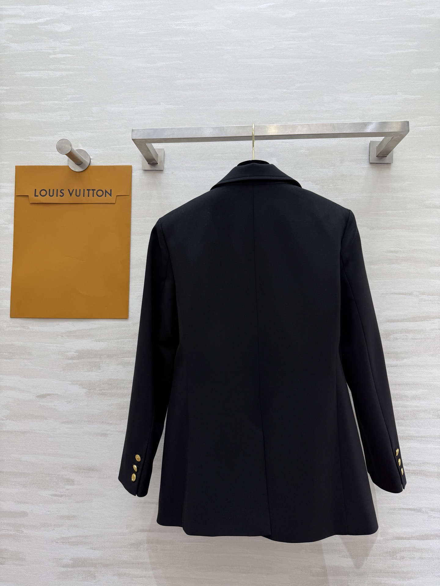 #Lv新款 羊毛西装外套 高品质定制 现货首发size：S/M/L/XL（M码肩宽：39，胸围：94，衣