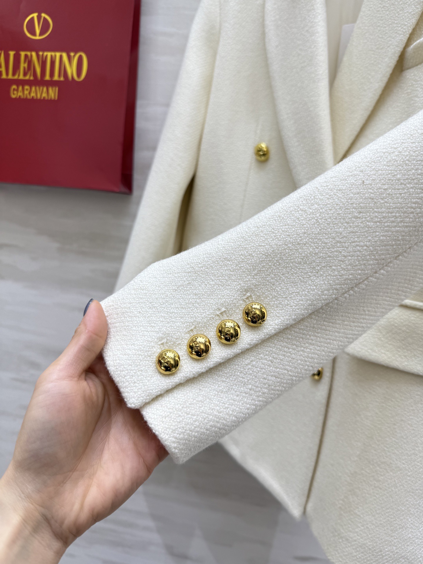 #Valentin♡新款 绵羊毛西装外套 高品质定制 现货首发size：S/M/L/XL（M码肩宽：40