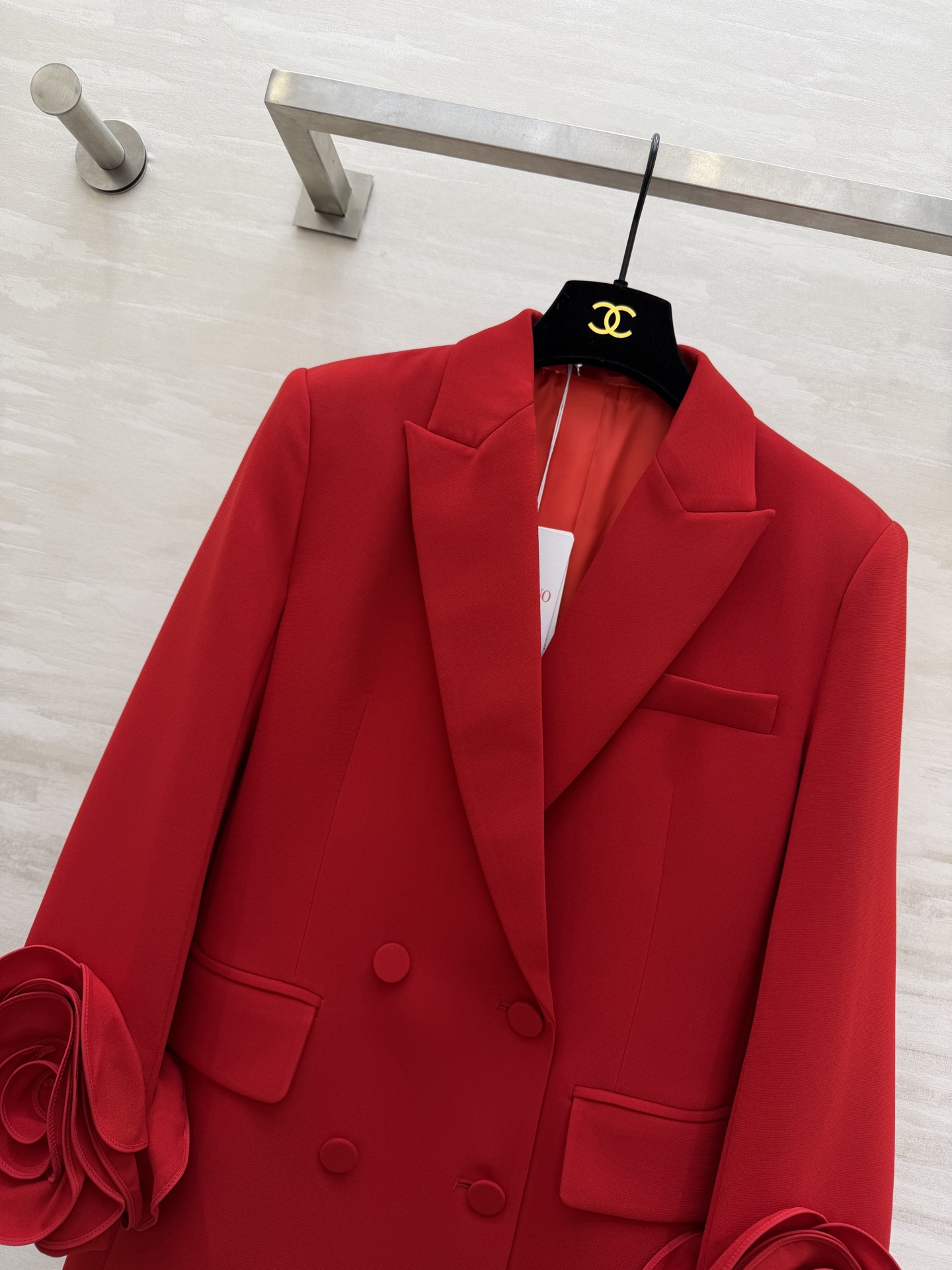 #Valentin♡新款 纯手工立体花朵 羊毛西装外套 重工手工立体玫瑰花袖 设计又甜又酷 重工艺定制黑