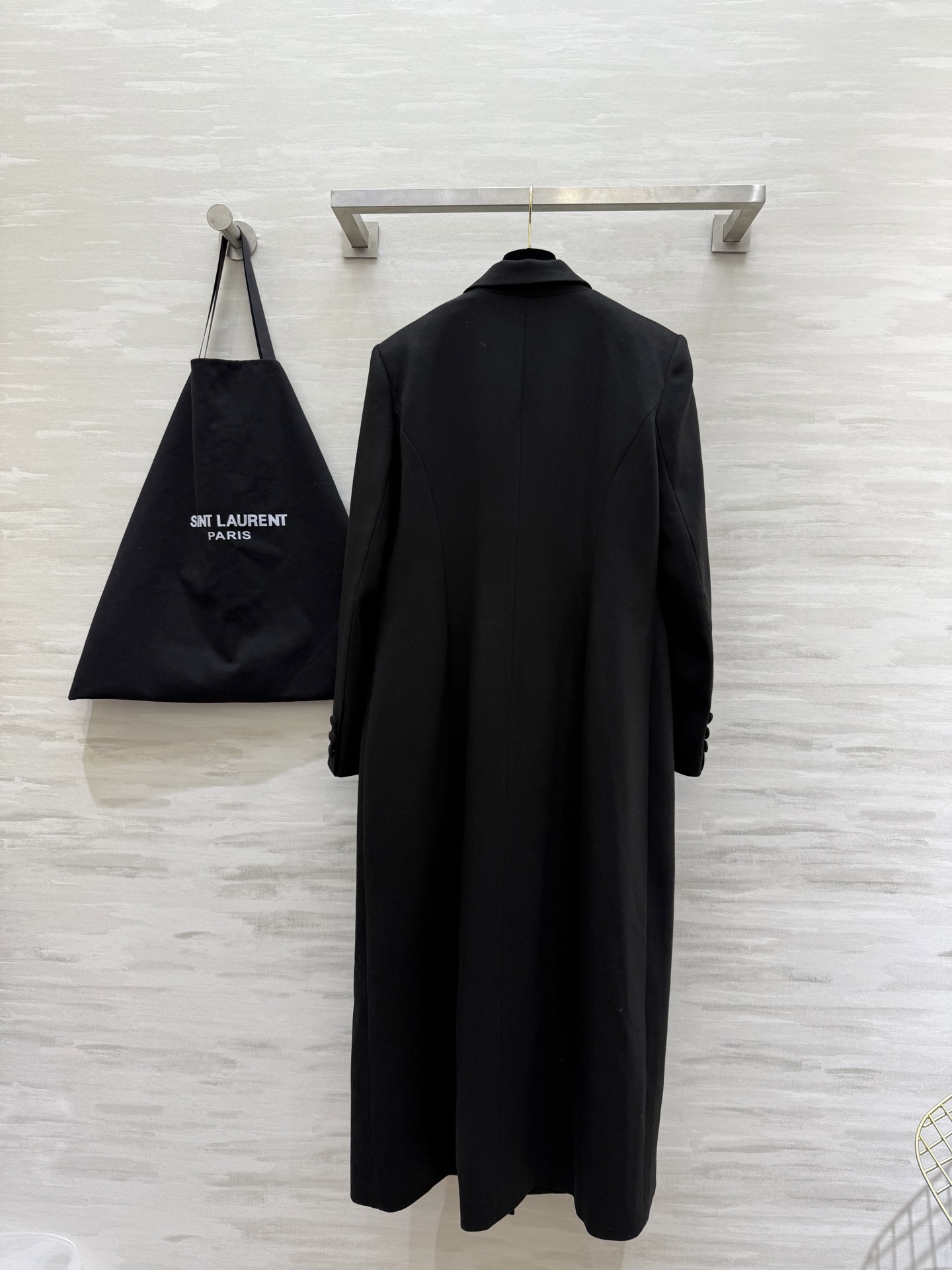 #ysl 双排扣长款西装式大衣 高品质定制 现货首发size：S/M/L/XL（M码肩宽：42，胸围：1
