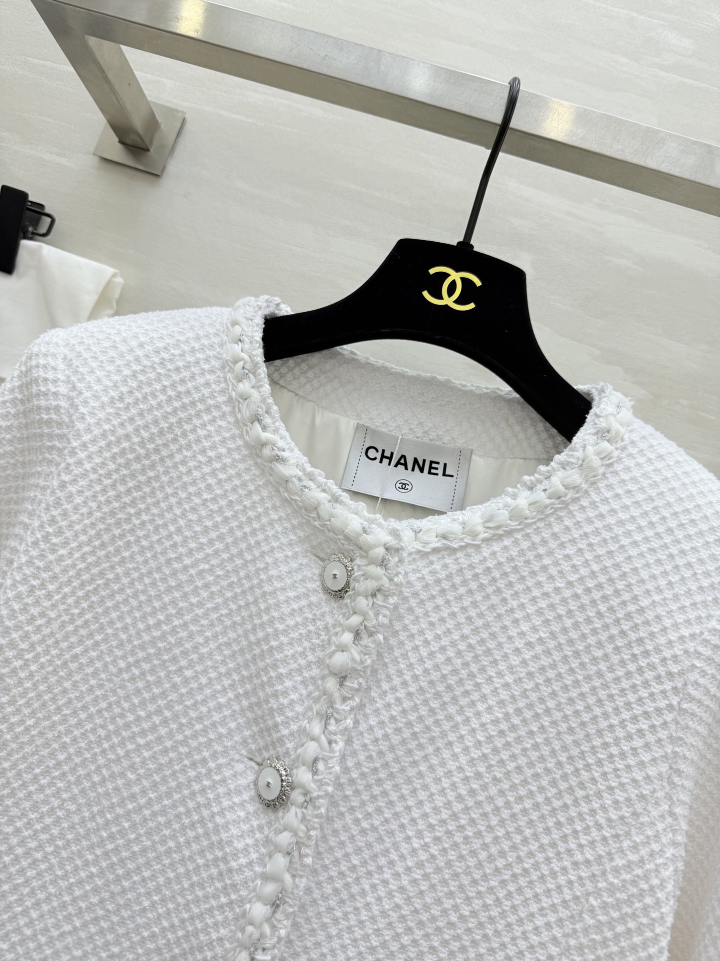 #Chane♡²⁶C粗花呢外套 定制经典粗花呢材质 柔软挺括 精致镶边 优雅复古气质满分 高品质定制 现