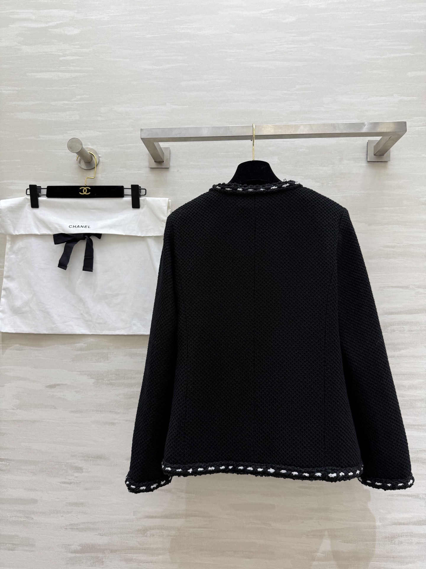 #Chane♡²⁶C粗花呢外套 定制经典粗花呢材质 柔软挺括 精致镶边 优雅复古气质满分 高品质定制 现