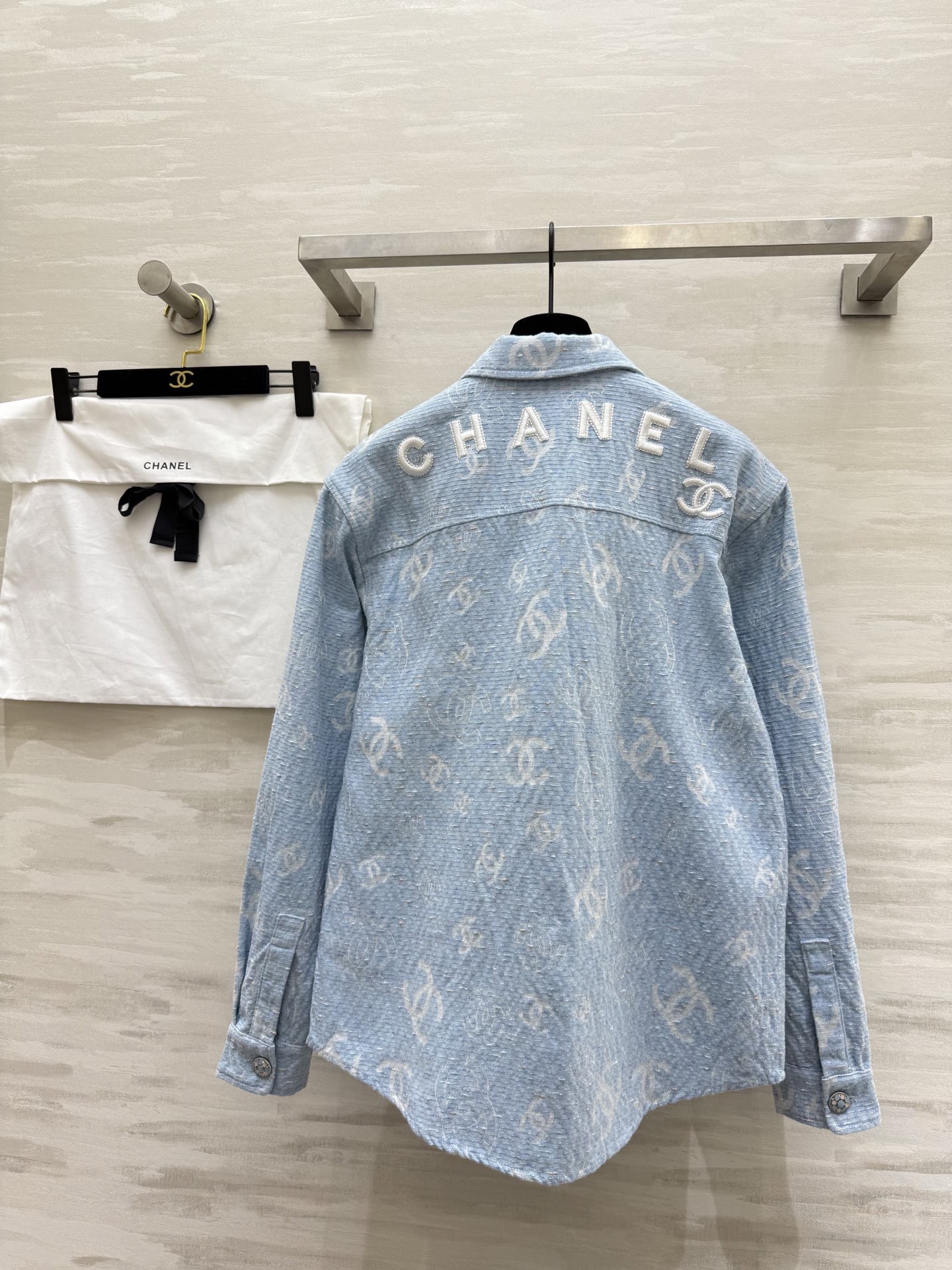 #Chane♡新款 牛仔衬衣 高品质定制 现货首发size：36/38/40（36码肩宽：45，胸围：1