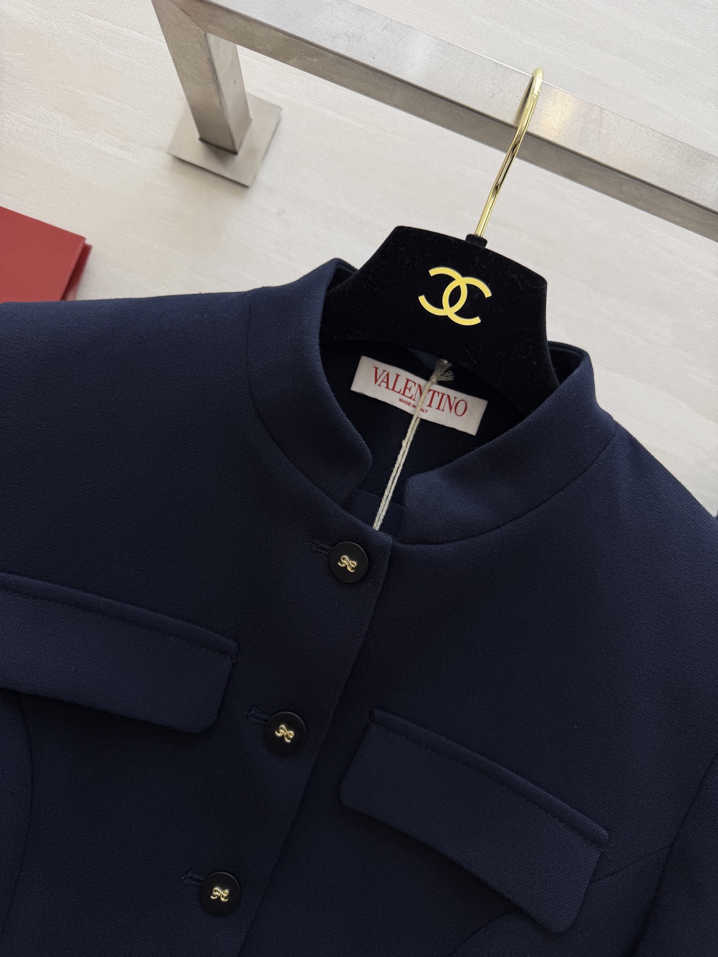 #Valentin♡²⁶新款 立领千金名媛风套装 立领+蝴蝶结纽扣设计 精致又高级 深蓝色调超显气质 外