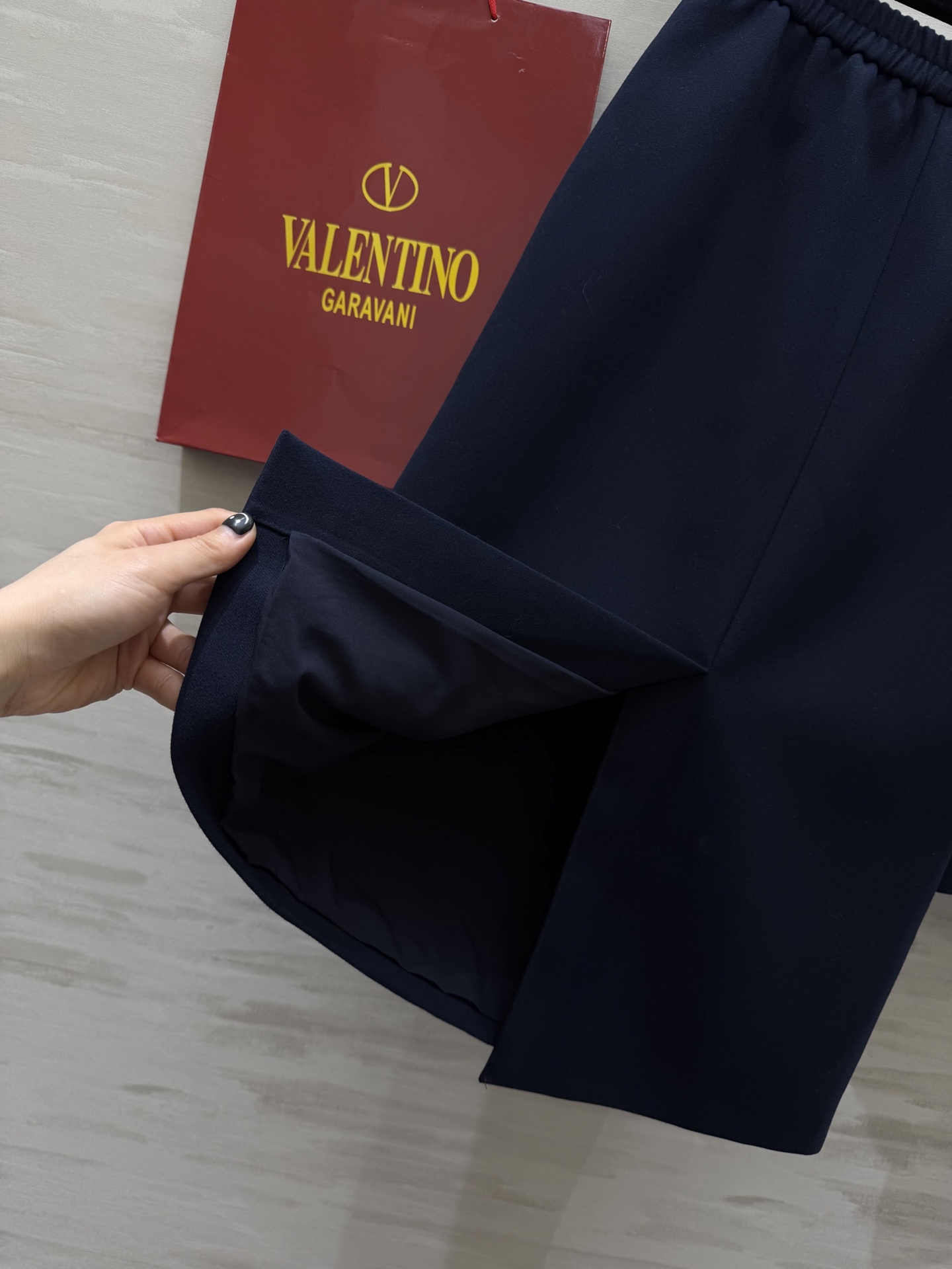 #Valentin♡²⁶新款 立领千金名媛风套装 立领+蝴蝶结纽扣设计 精致又高级 深蓝色调超显气质 外