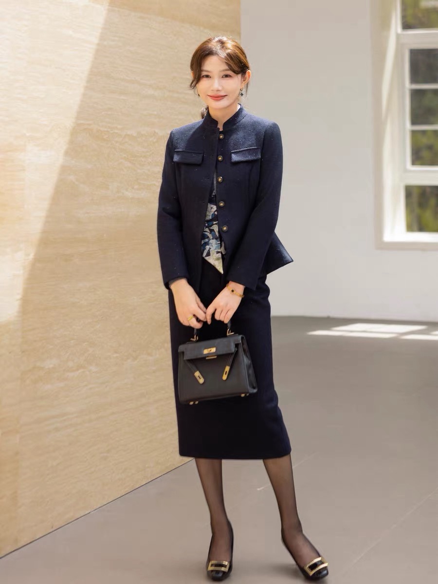 NO:713610,,,19860909,,,Women's clothing