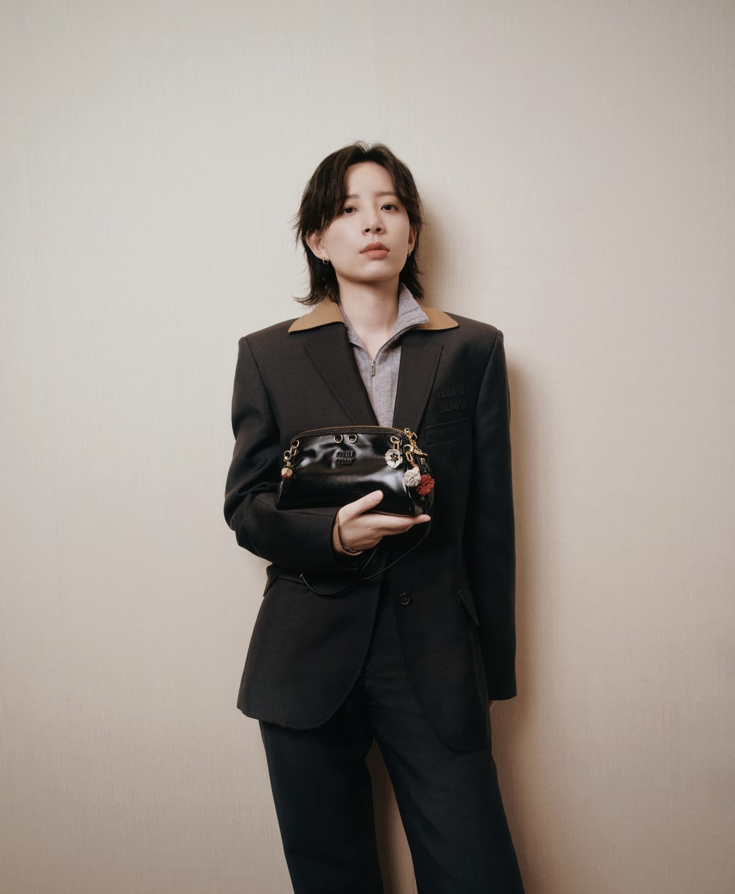 NO:713609,,,19860909,,,Women's clothing