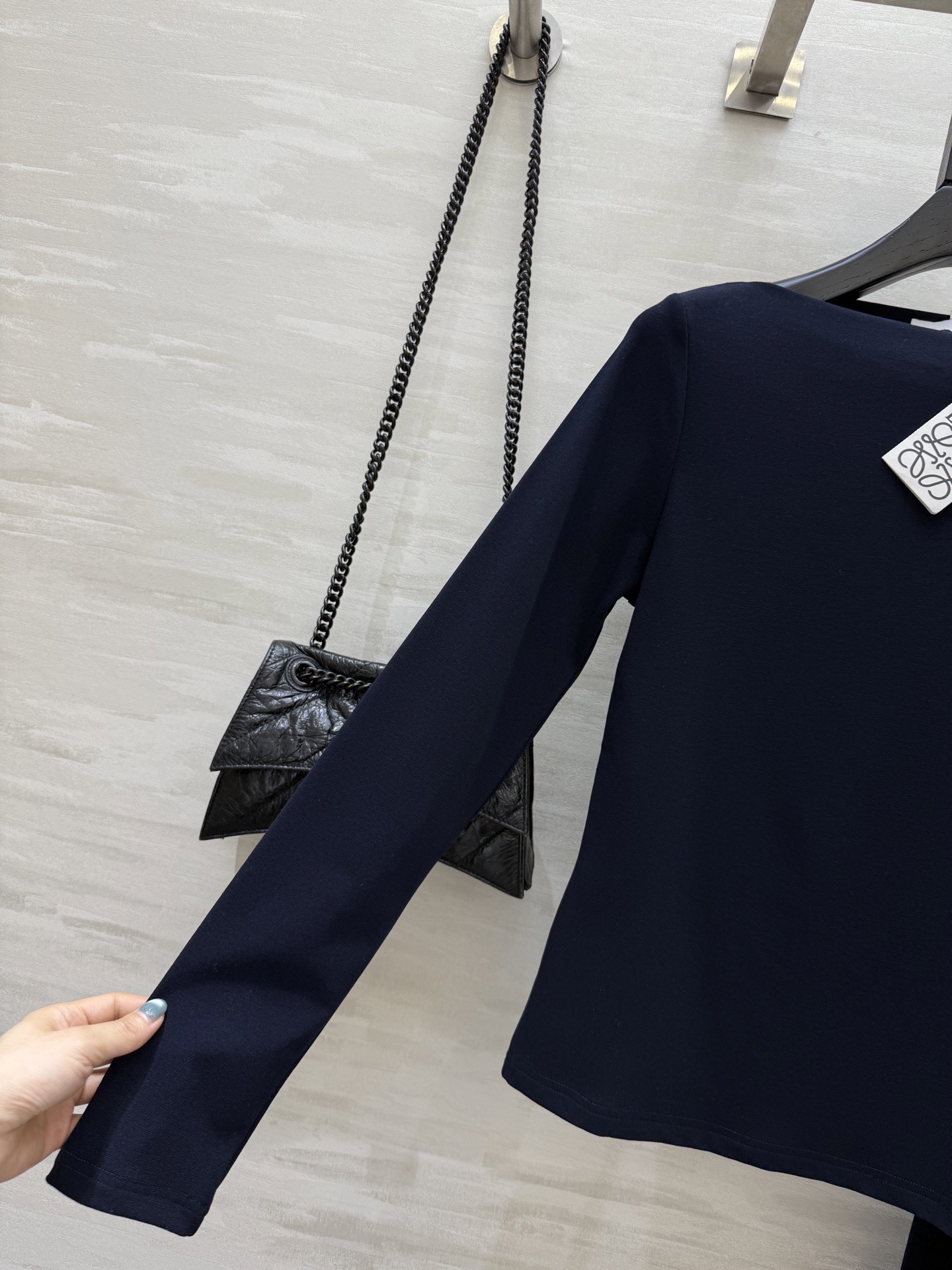 #Loew♡新款 设计感套装 时髦精必入 高品质 现货首发size：S/M/L/XL（M码肩宽：38，胸