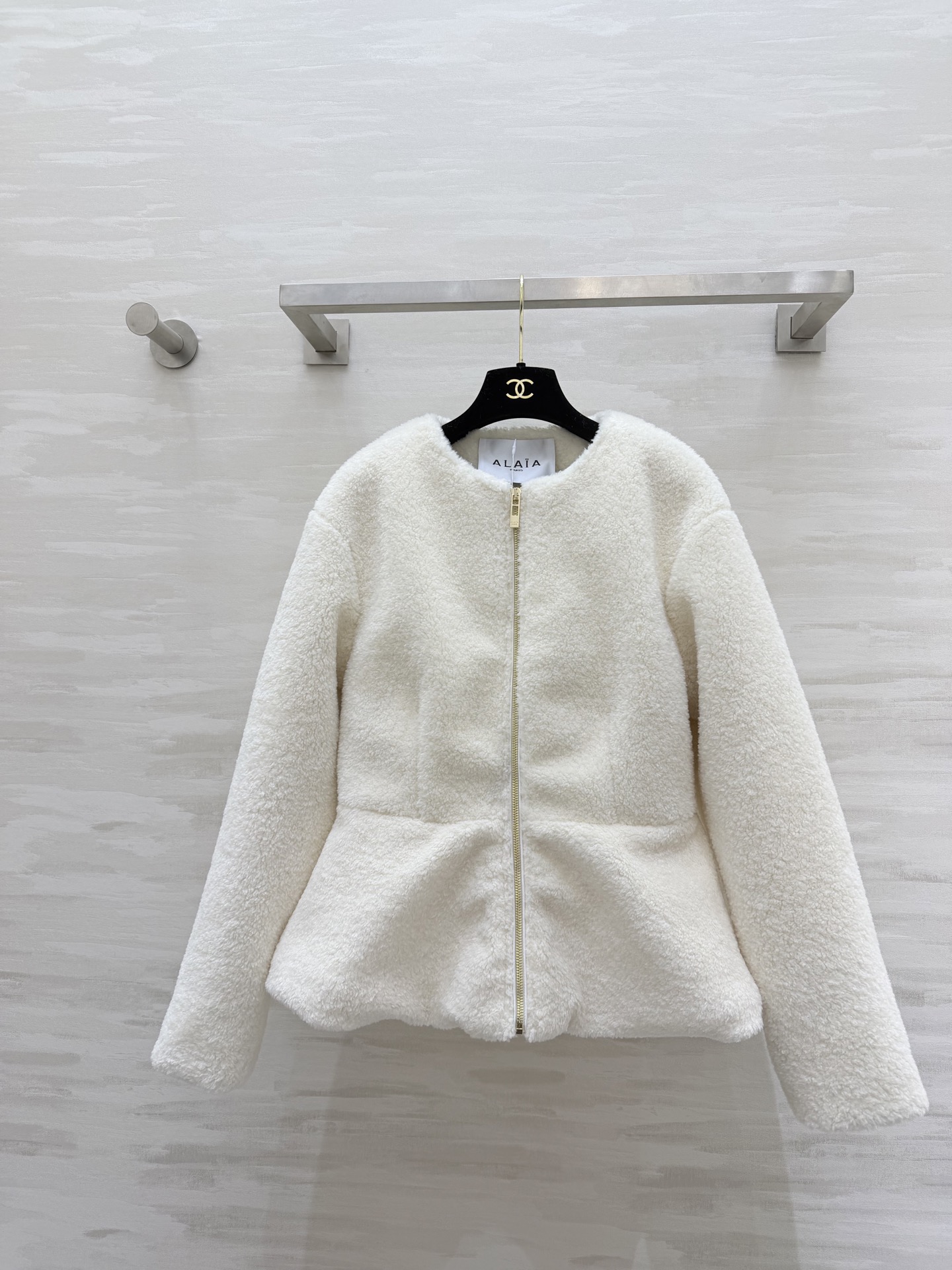 #ALA♡²⁶新款泰迪🐻羊毛混纺收腰外套 软乎乎毛茸茸超级舒服 高品质定制 现货首发size：S/M/L