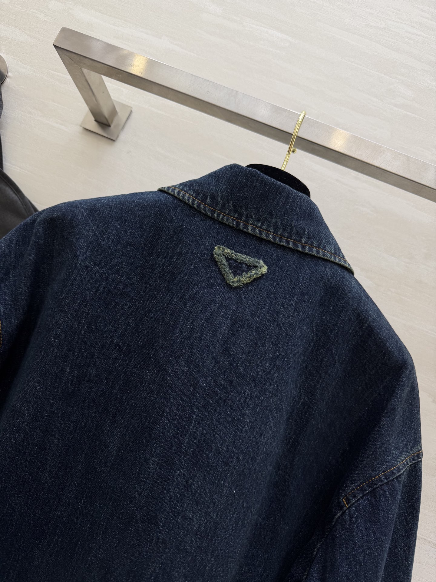 #Prad♡²⁶新款 复古甜心风牛仔外套 高品质定制 现货首发size：S/M/L（s码肩宽：50，胸围