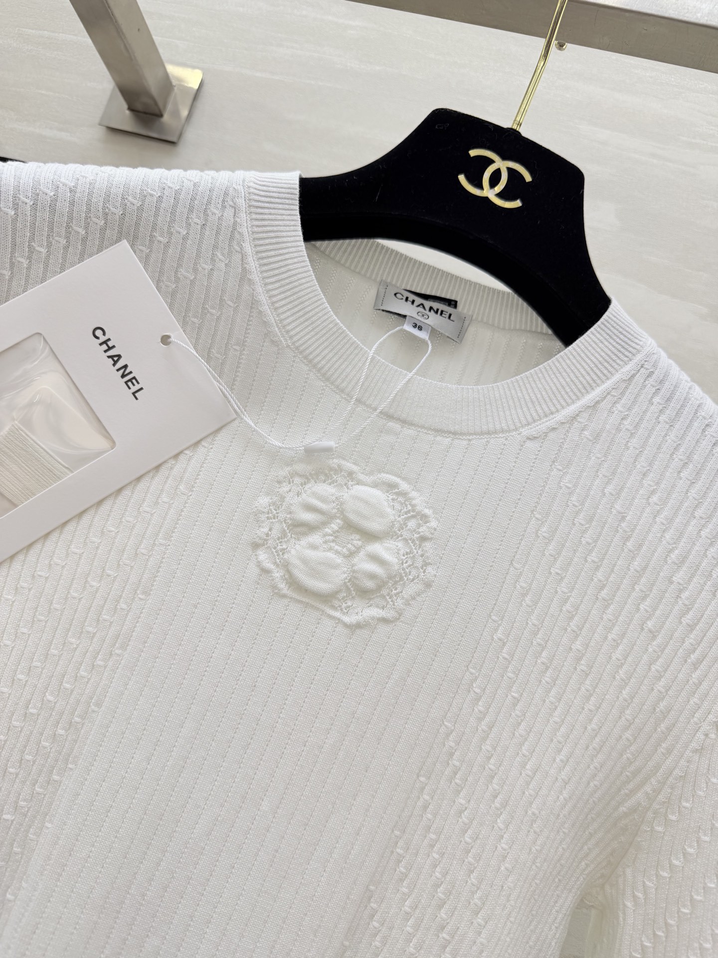 #Chane♡²⁶C 立体山茶花针织短袖上衣 原版开发 高品质定制 现货首发size：36/38/40（