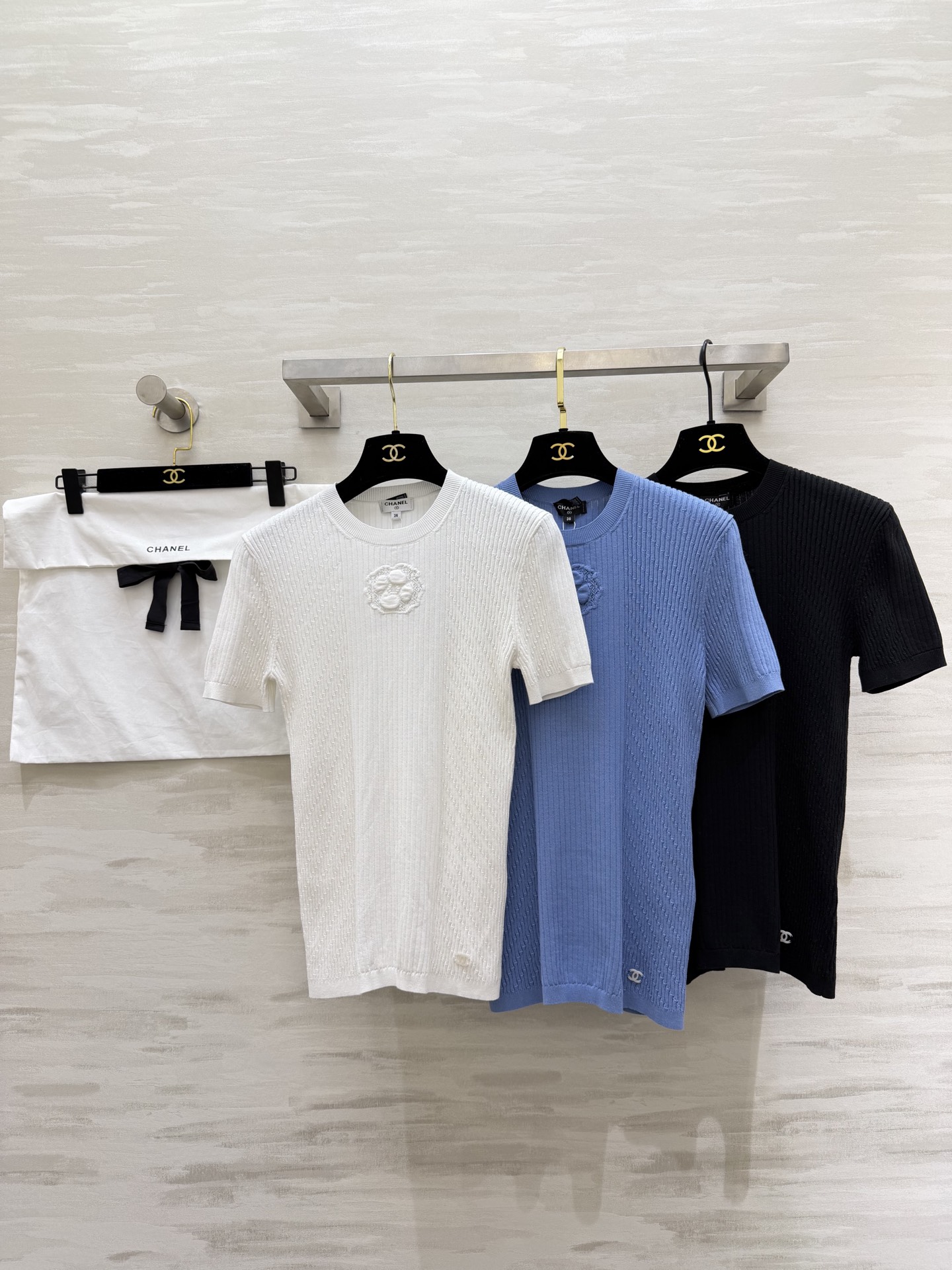 #Chane♡²⁶C 立体山茶花针织短袖上衣 原版开发 高品质定制 现货首发size：36/38/40（