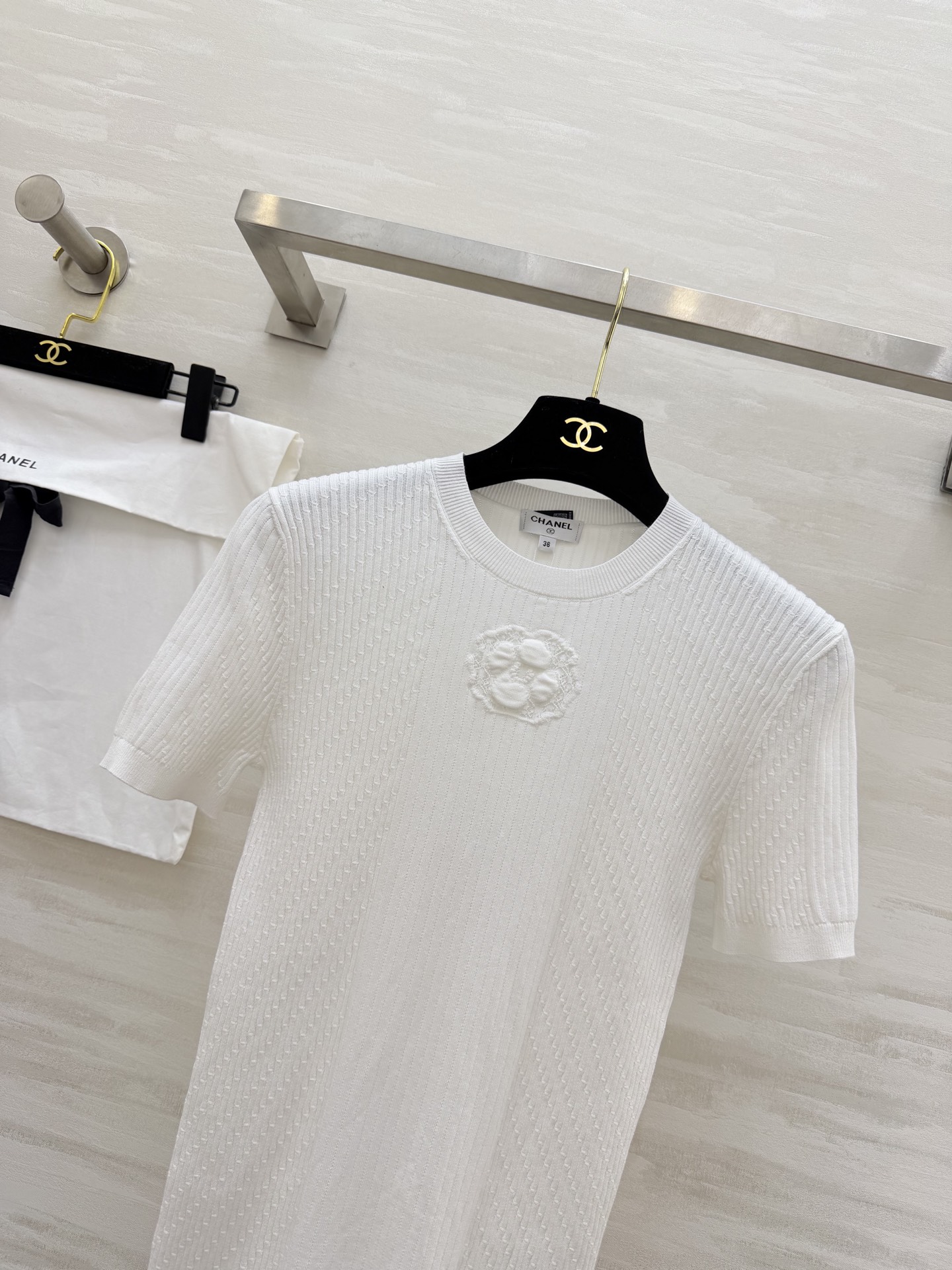 #Chane♡²⁶C 立体山茶花针织短袖上衣 原版开发 高品质定制 现货首发size：36/38/40（