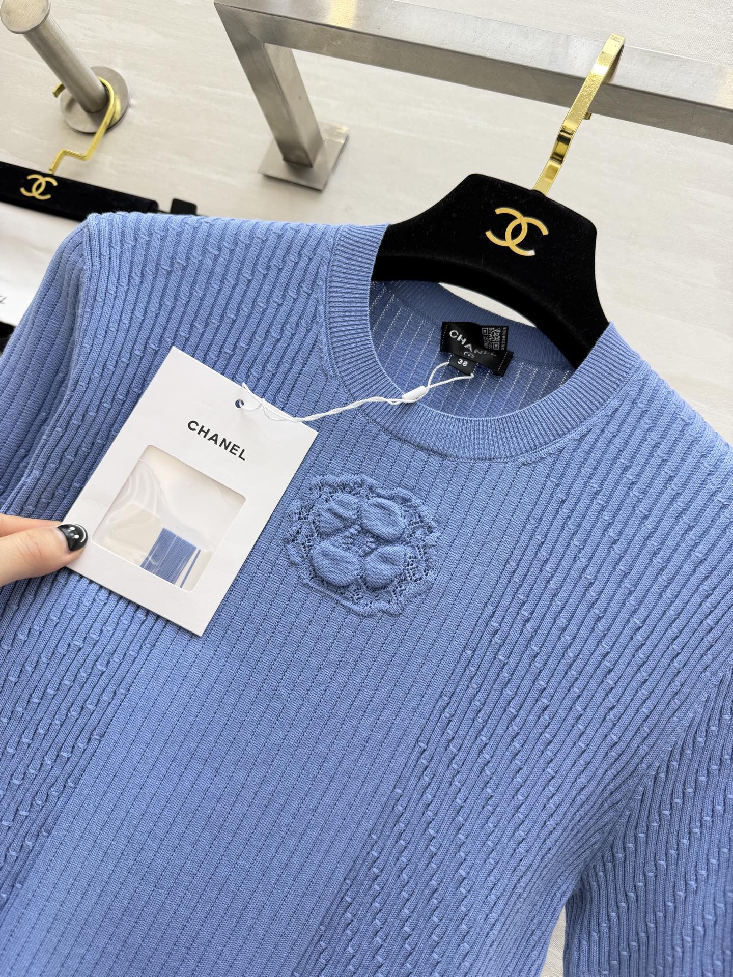 #Chane♡²⁶C 立体山茶花针织短袖上衣 原版开发 高品质定制 现货首发size：36/38/40（