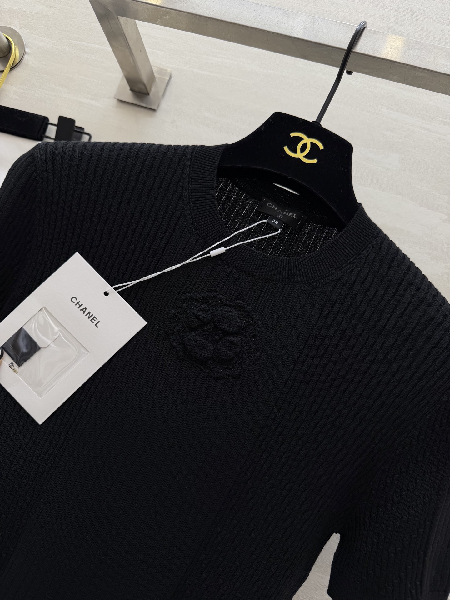 #Chane♡²⁶C 立体山茶花针织短袖上衣 原版开发 高品质定制 现货首发size：36/38/40（