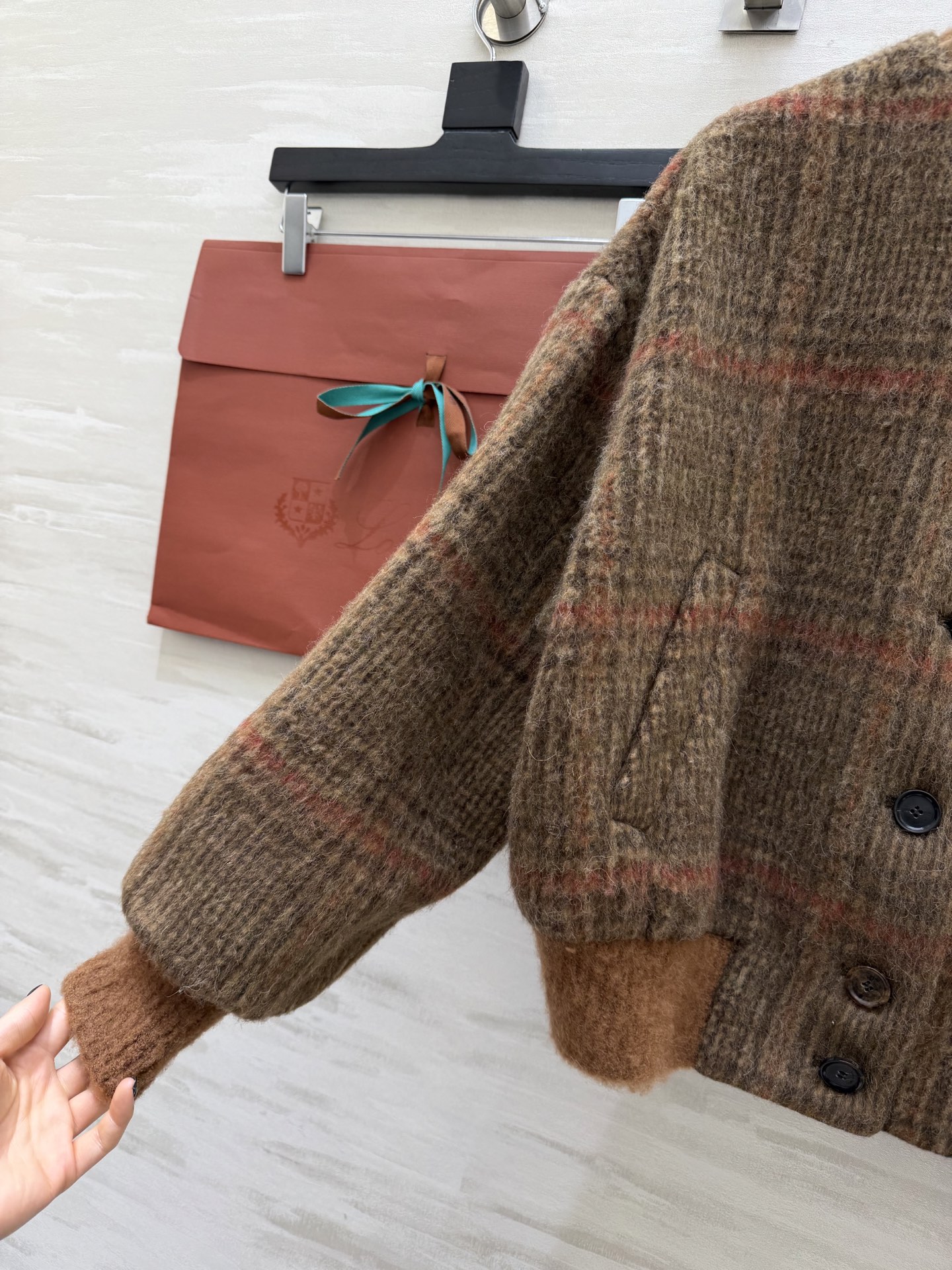 #Loro Pian♡超绝的拉毛感夹克 原版定制 内里真丝 高品质 现货首发size：36/38/40（