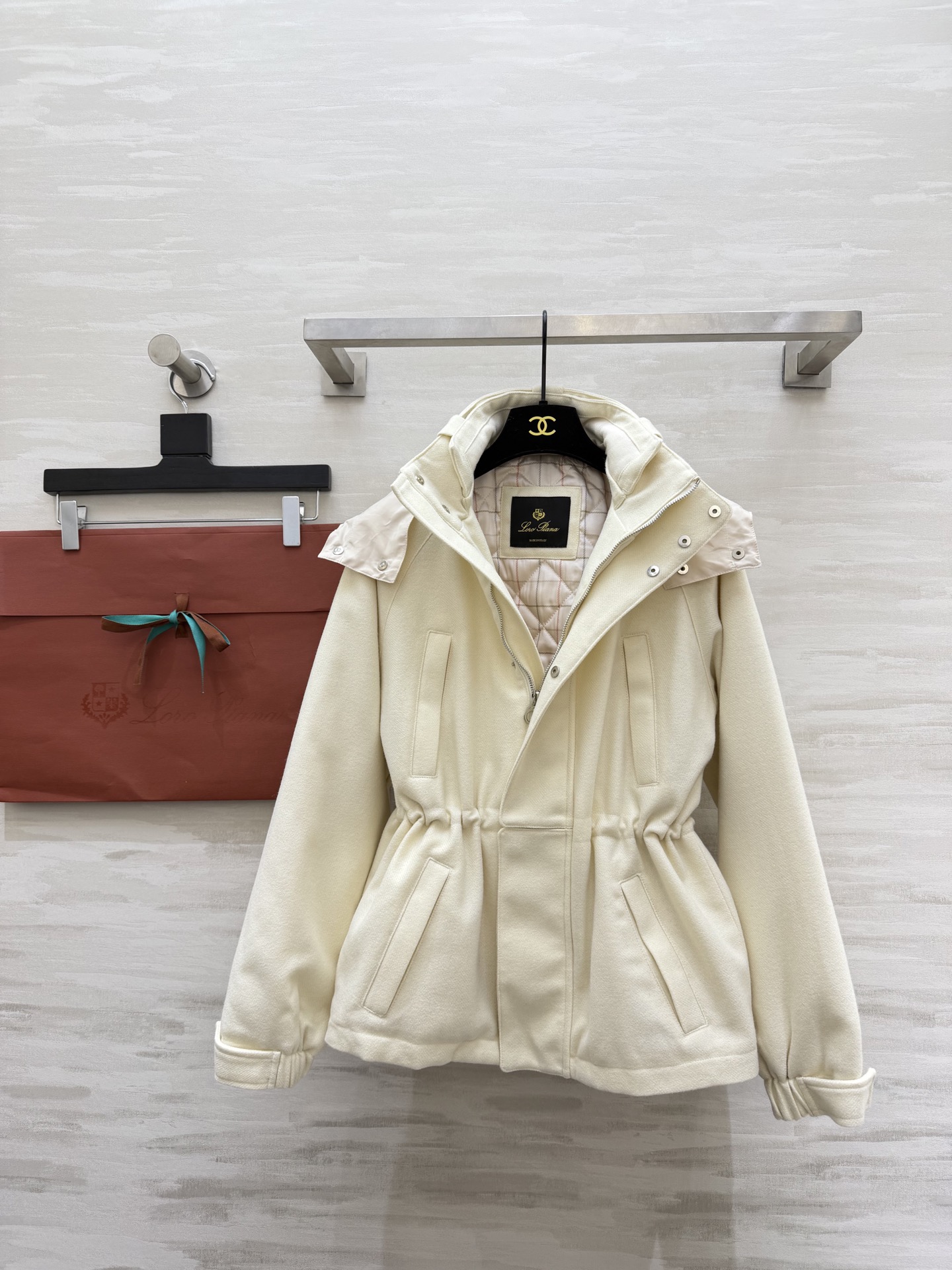 #Loro Pian♡²⁶Icer羊绒混纺夹克外套 低调高级 立领+拉链设计简约实用 兼具功能与时尚感✨