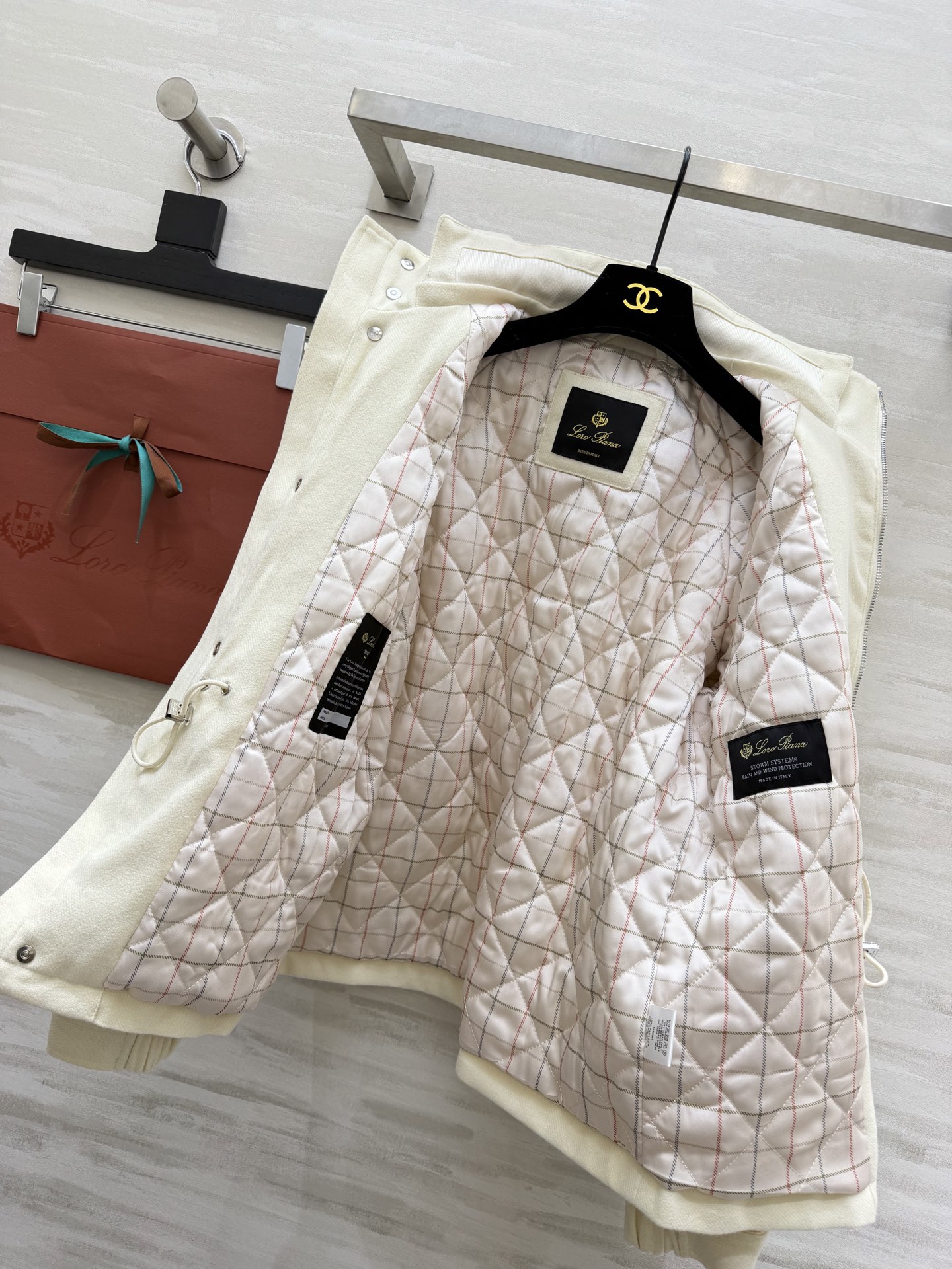 #Loro Pian♡²⁶Icer羊绒混纺夹克外套 低调高级 立领+拉链设计简约实用 兼具功能与时尚感✨