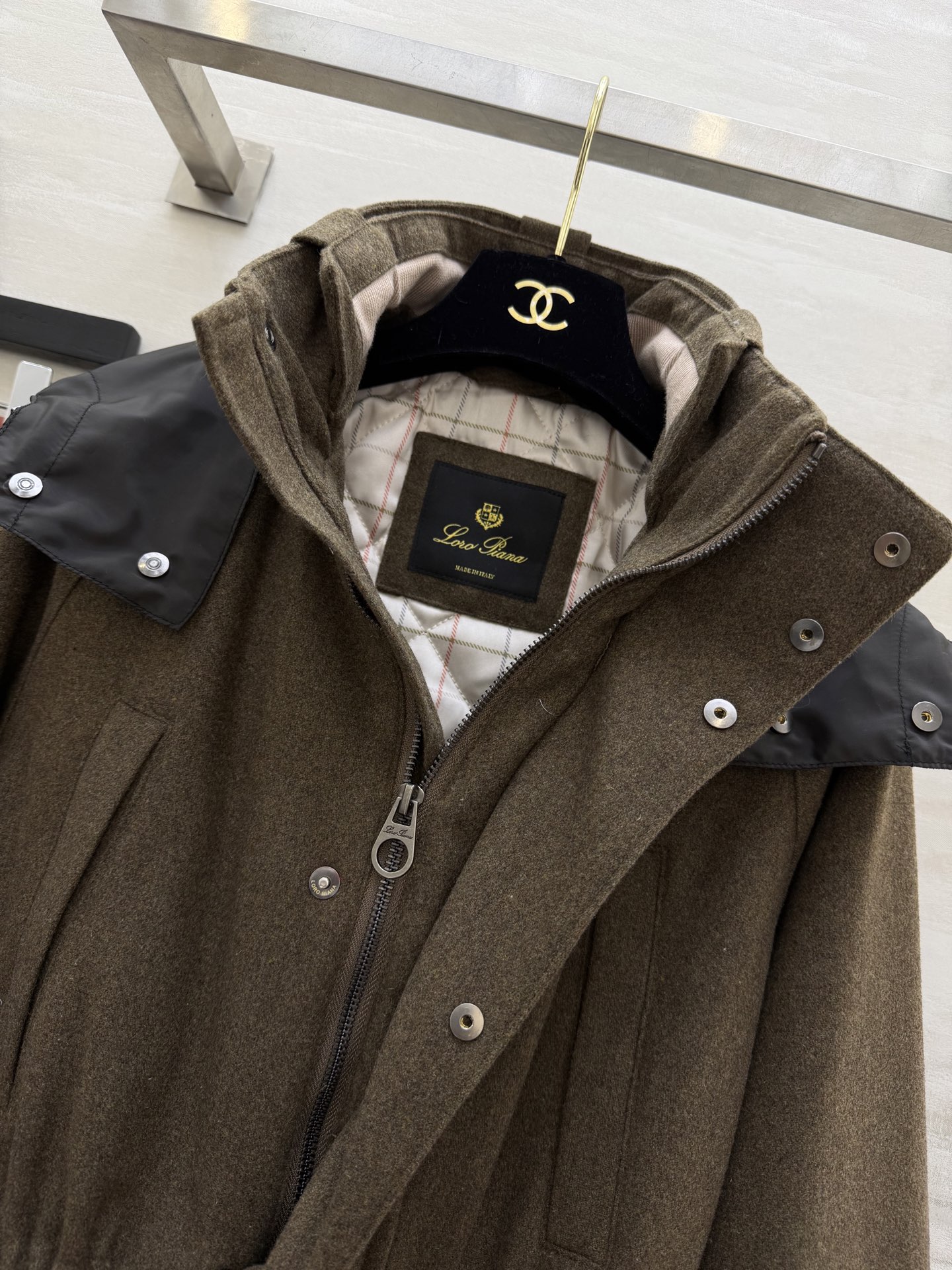 #Loro Pian♡²⁶Icer羊绒混纺夹克外套 低调高级 立领+拉链设计简约实用 兼具功能与时尚感✨