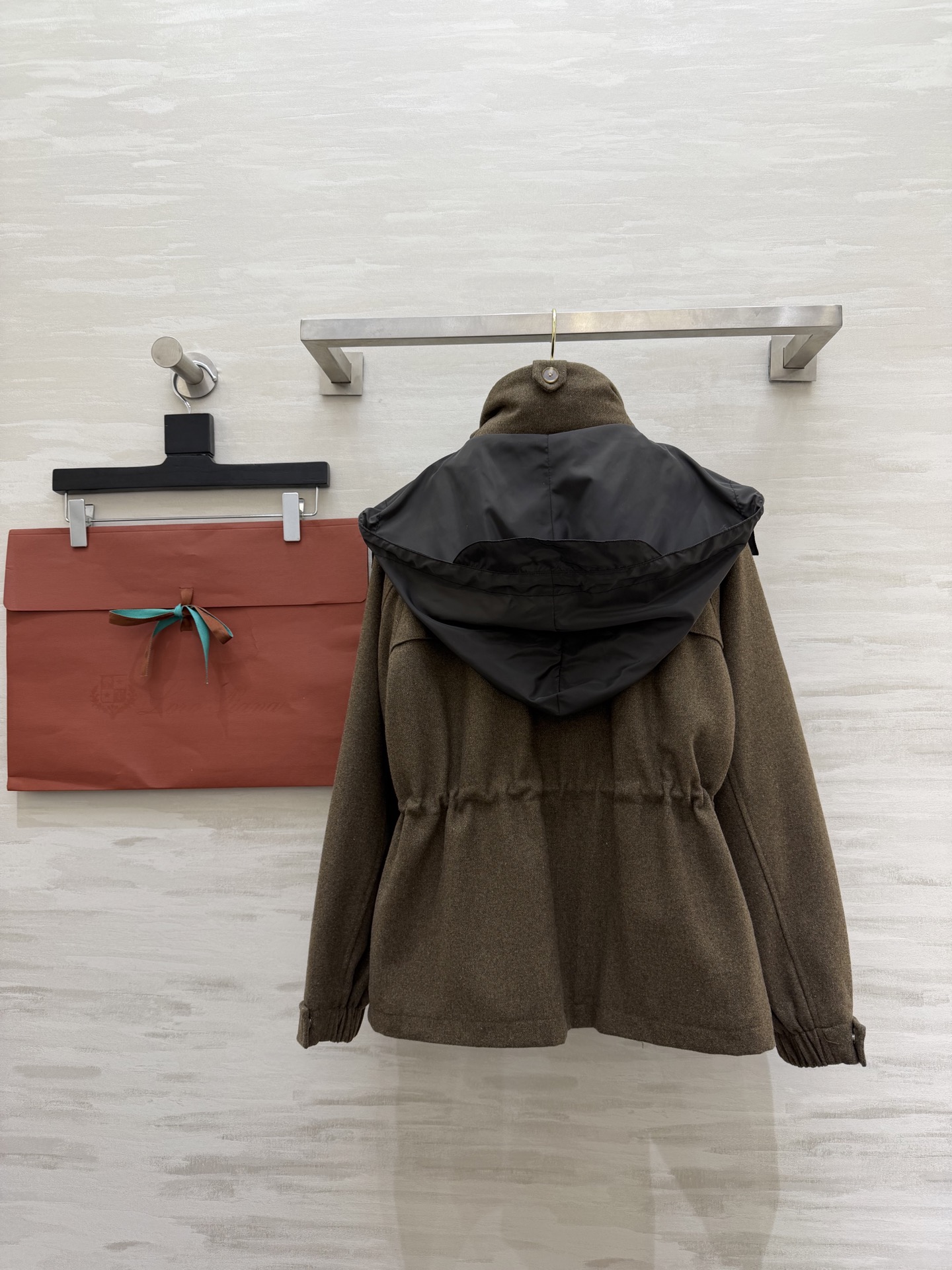 #Loro Pian♡²⁶Icer羊绒混纺夹克外套 低调高级 立领+拉链设计简约实用 兼具功能与时尚感✨