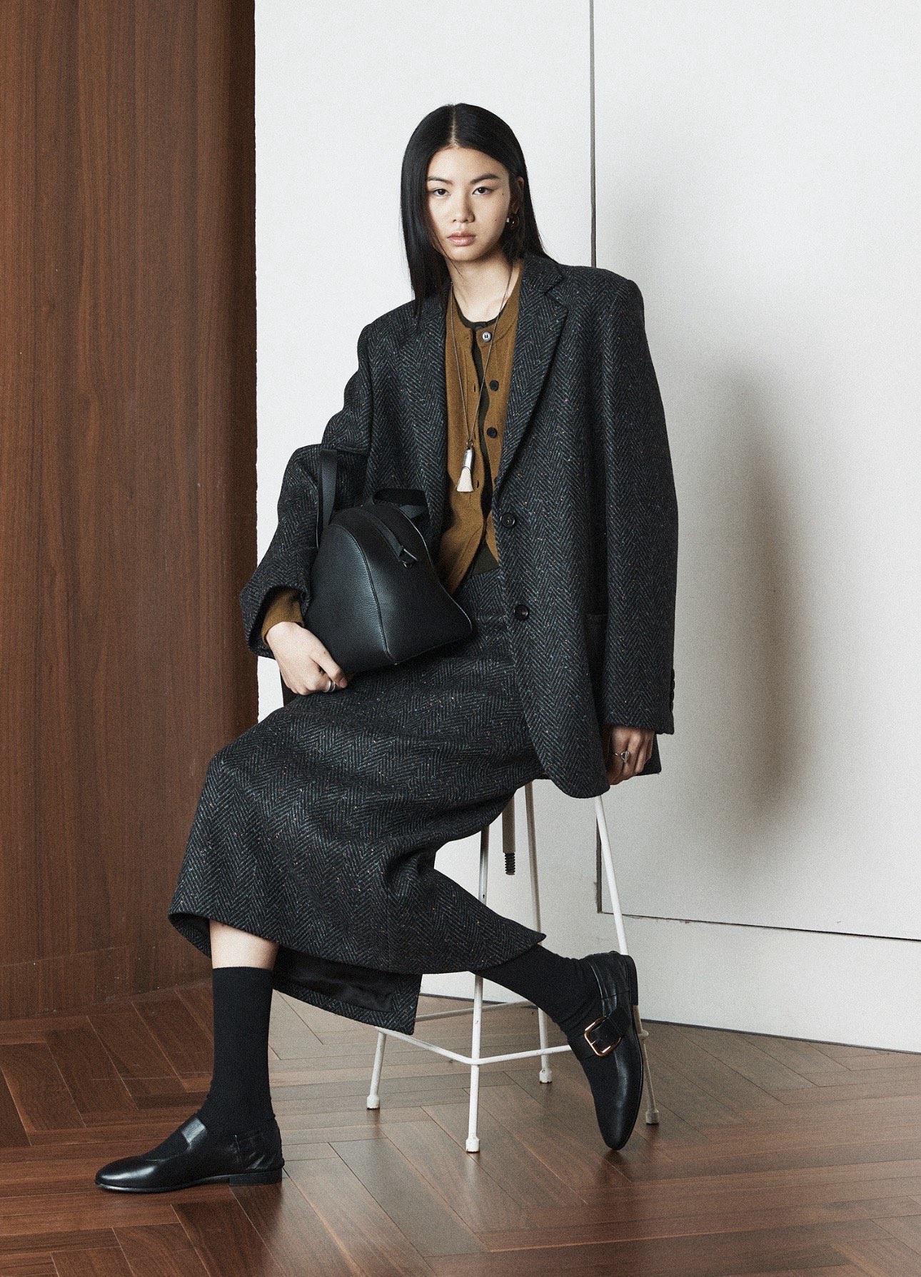 NO:729165,,,19860909,,,Women's clothing