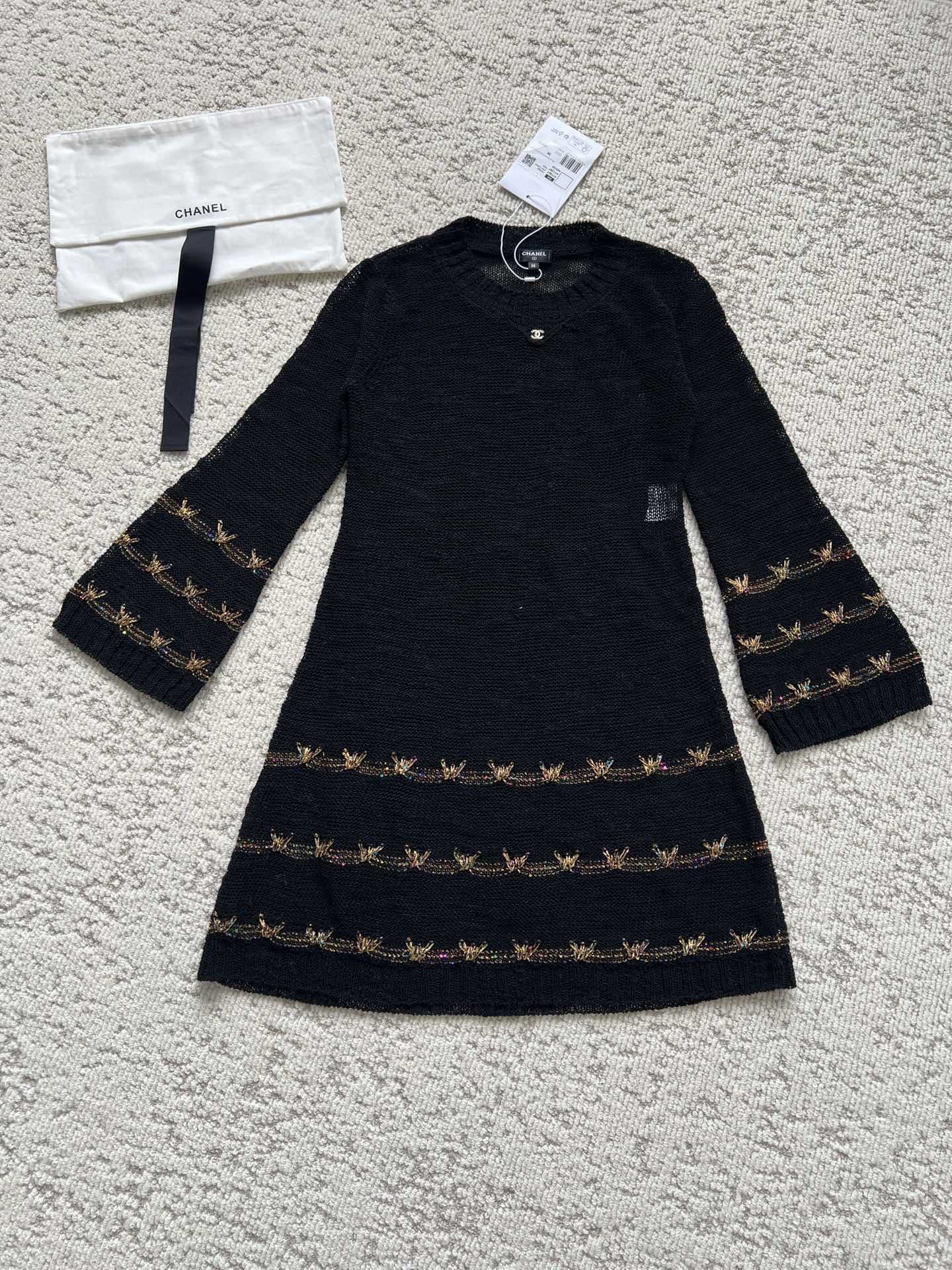 NO:730212,#Chane Advanced Handicraft Workshop Butterfly Trimmed Water Sleeve Dress Exclusively Customized Yarn Fully Handmade Decorated Butterfly Hem High Quality Customized Available in stock for the first time size 36/38/40,,chanel,skirts,19860909#Chane 高级手工坊 蝴蝶饰边水袖连衣裙 独家定制纱线 全手工装饰蝴蝶下摆 高品质定制 现货首发size36/38/40,,chanel,skirts,,Women's clothing