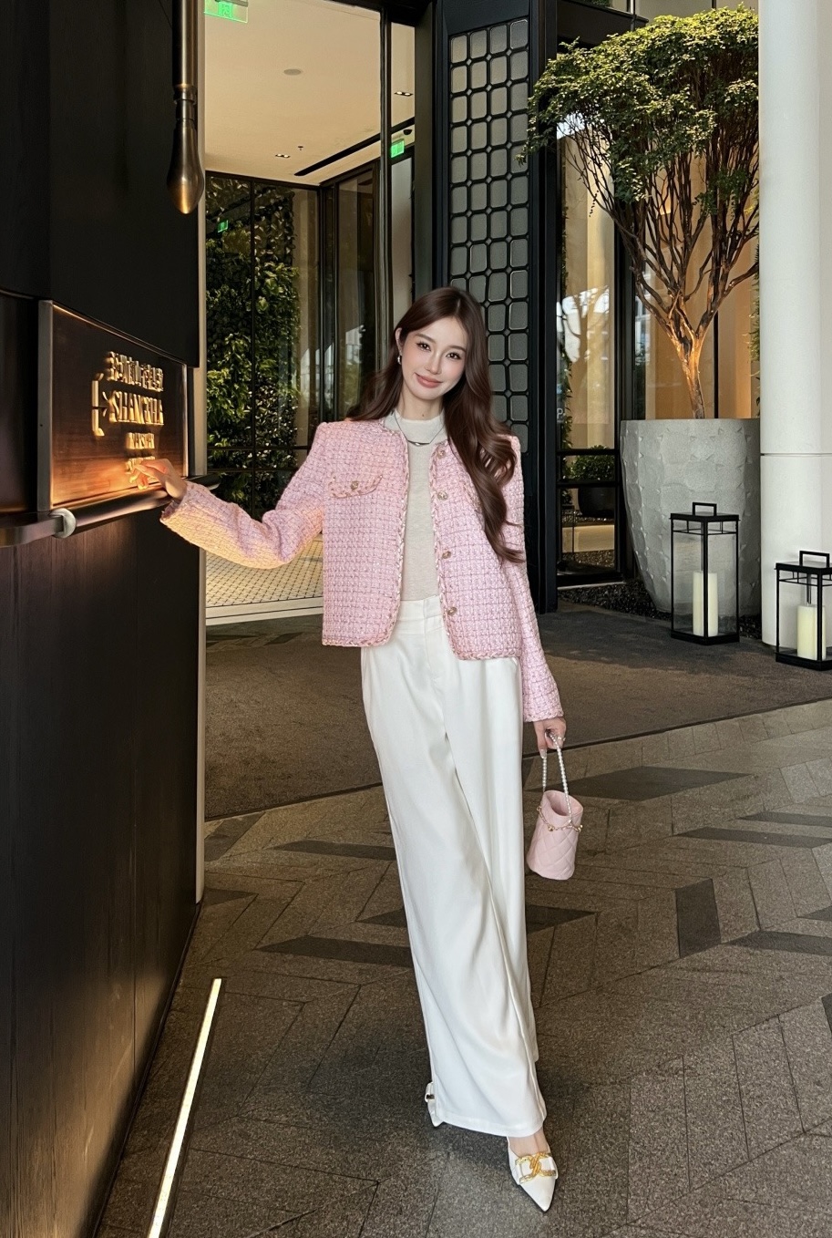 NO:731829,,,19860909,,,Women's clothing