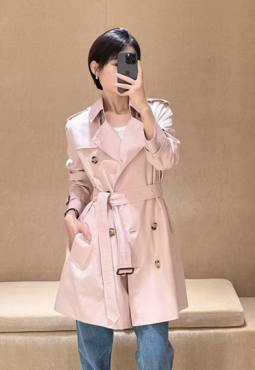 NO:731862,,,19860909,,,Women's clothing